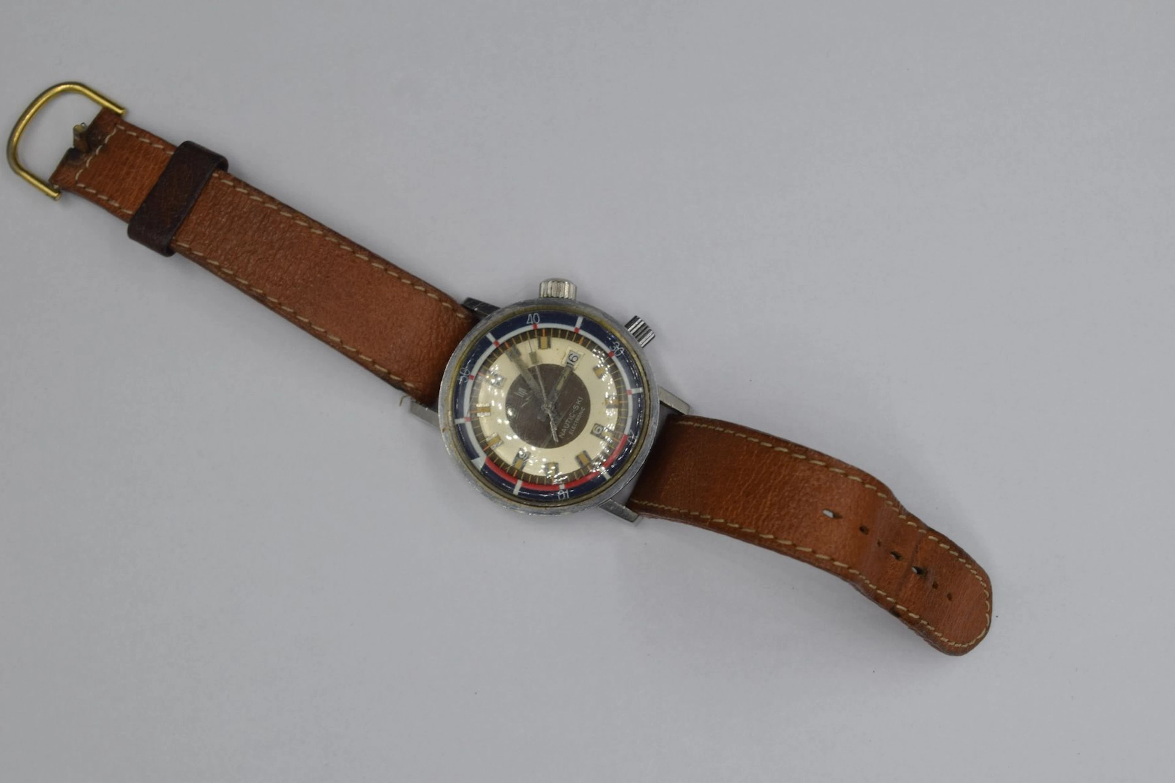 LIP - Nautic-Ski Montre bracelet d'homme,... - Lot 274 - Rossini