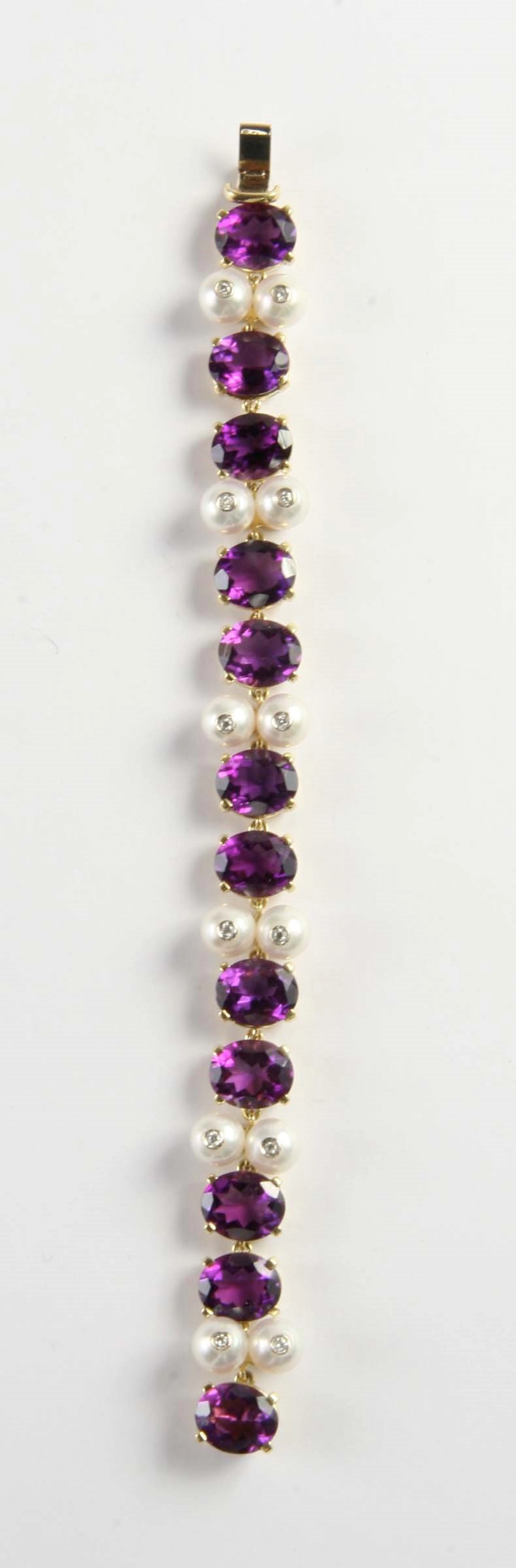 Bracciale con ametiste, perle e diamanti