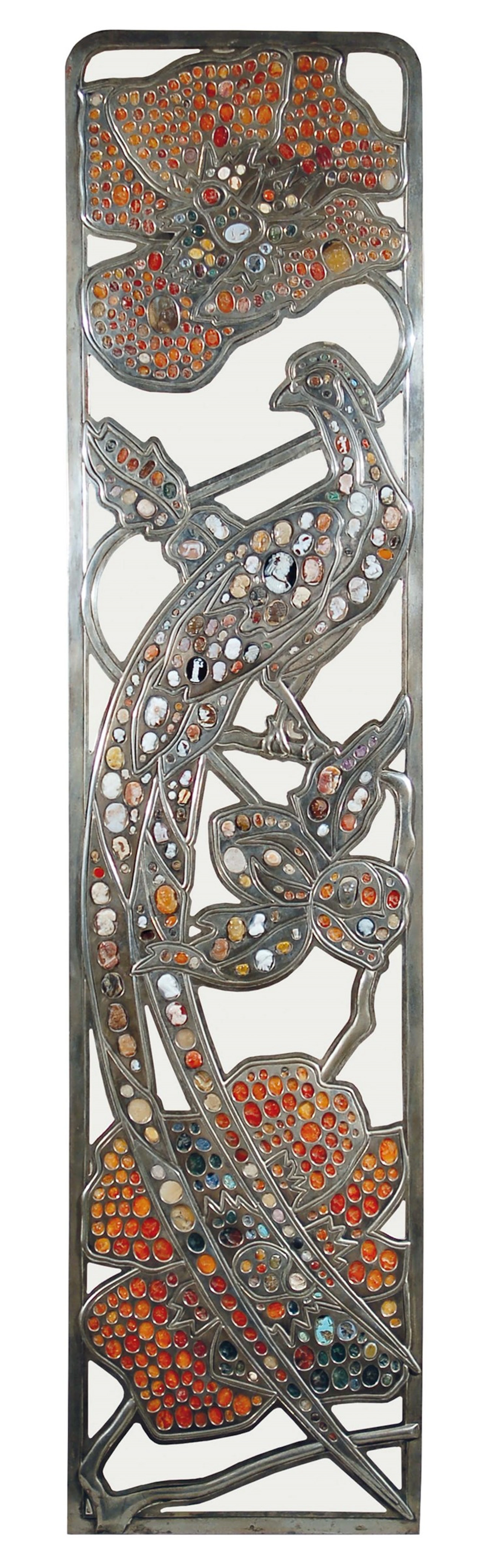 Importante vetrata Liberty in argento con incastonata una collezione