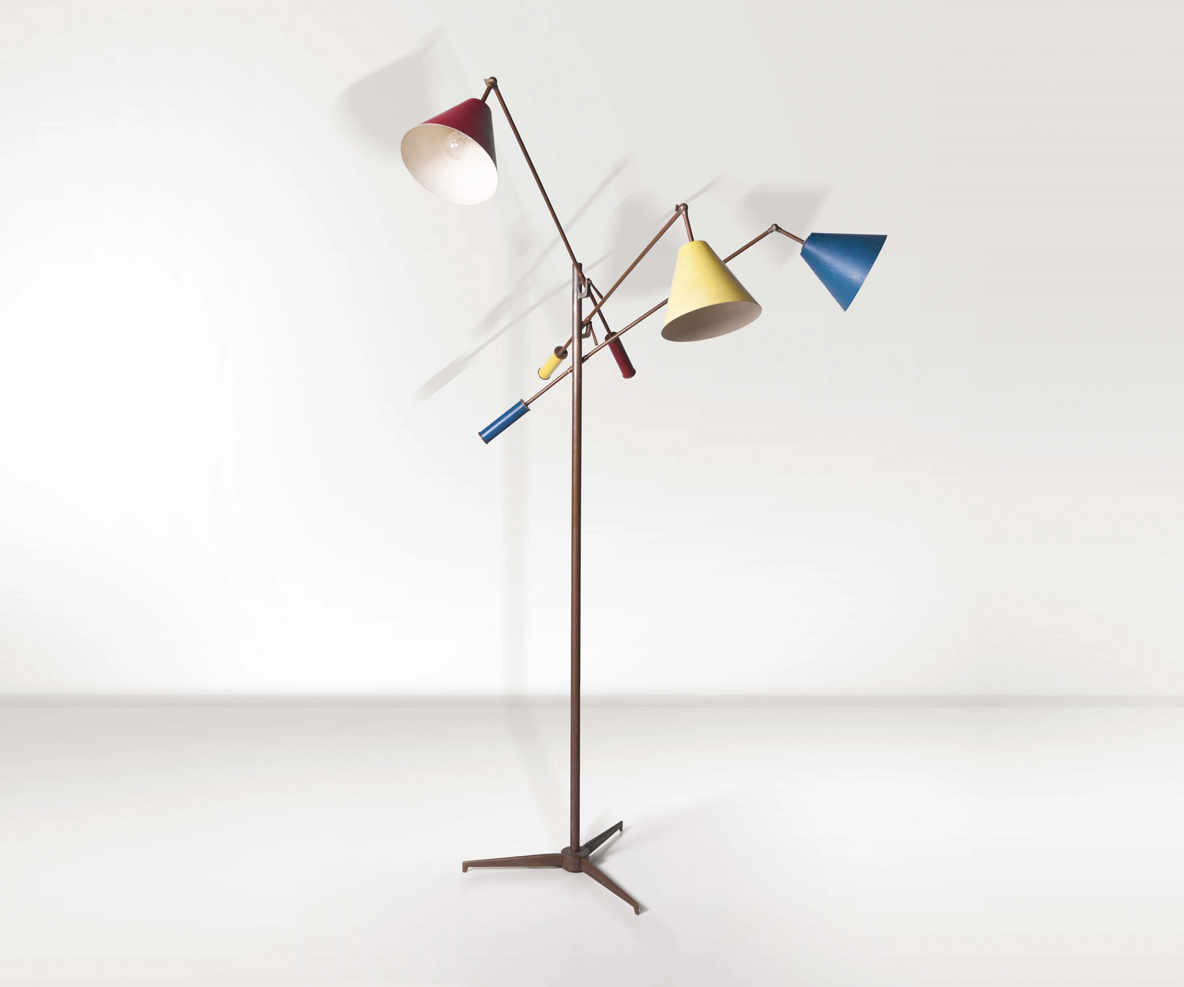 Angelo Lelii Lampada da terra modello 12128 Triennale in ottone con