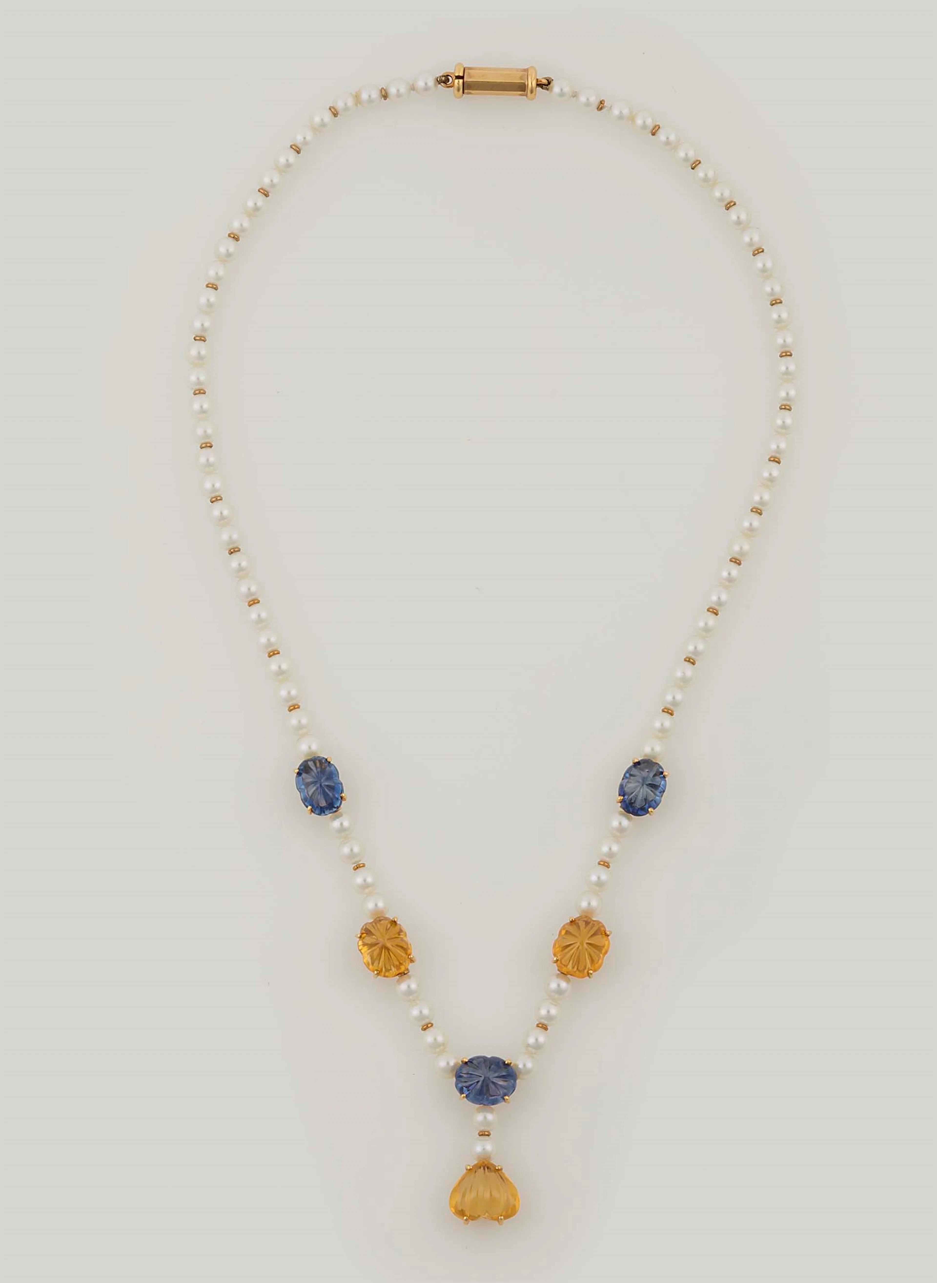 Collana di perle con quarzi citrini e topazi azzurri