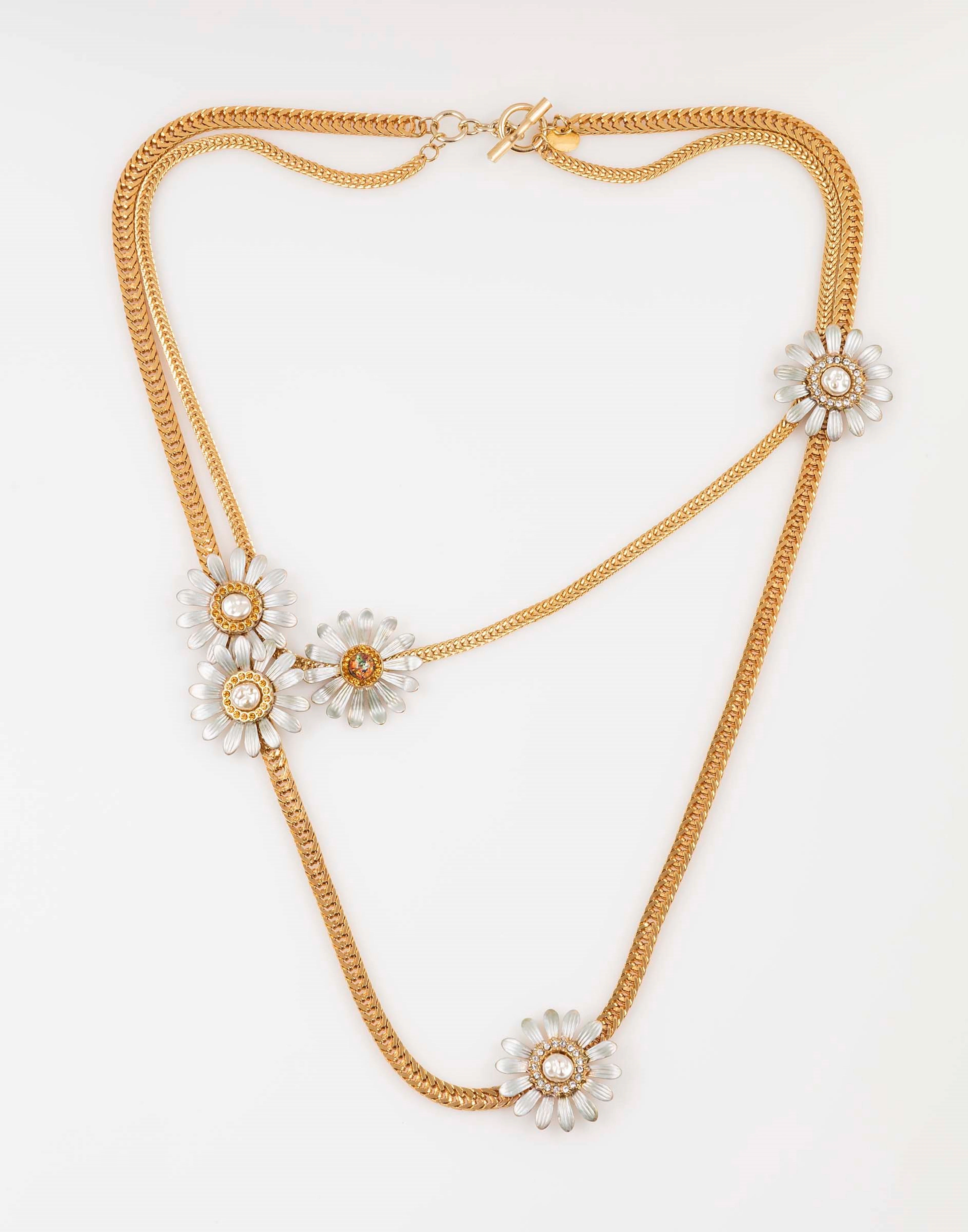 Ornella Bijoux, Collana con margherite, anni '70