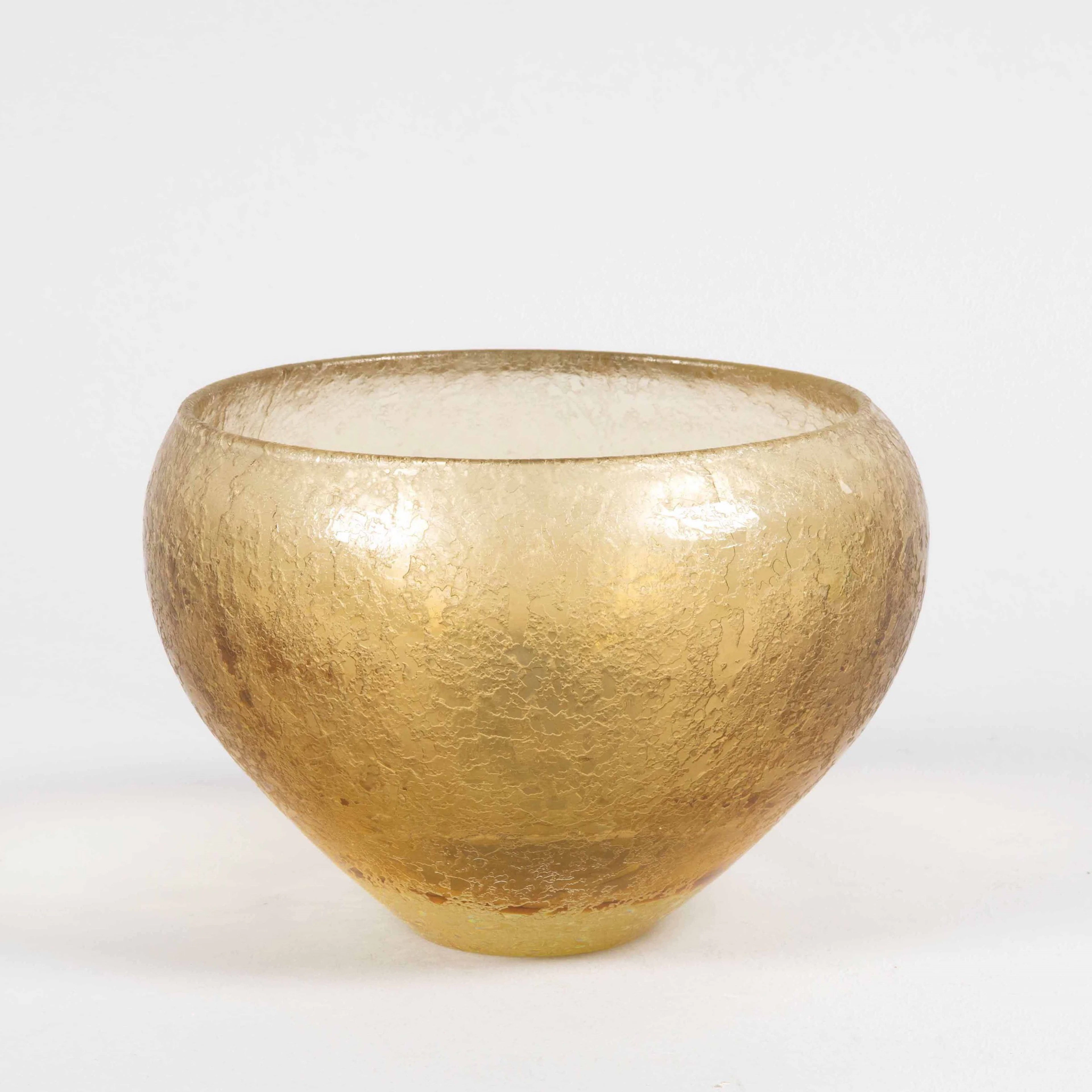 Flavio Poli, Seguso Vetri d'Arte, Murano, 1960 ca. An oval vase in
