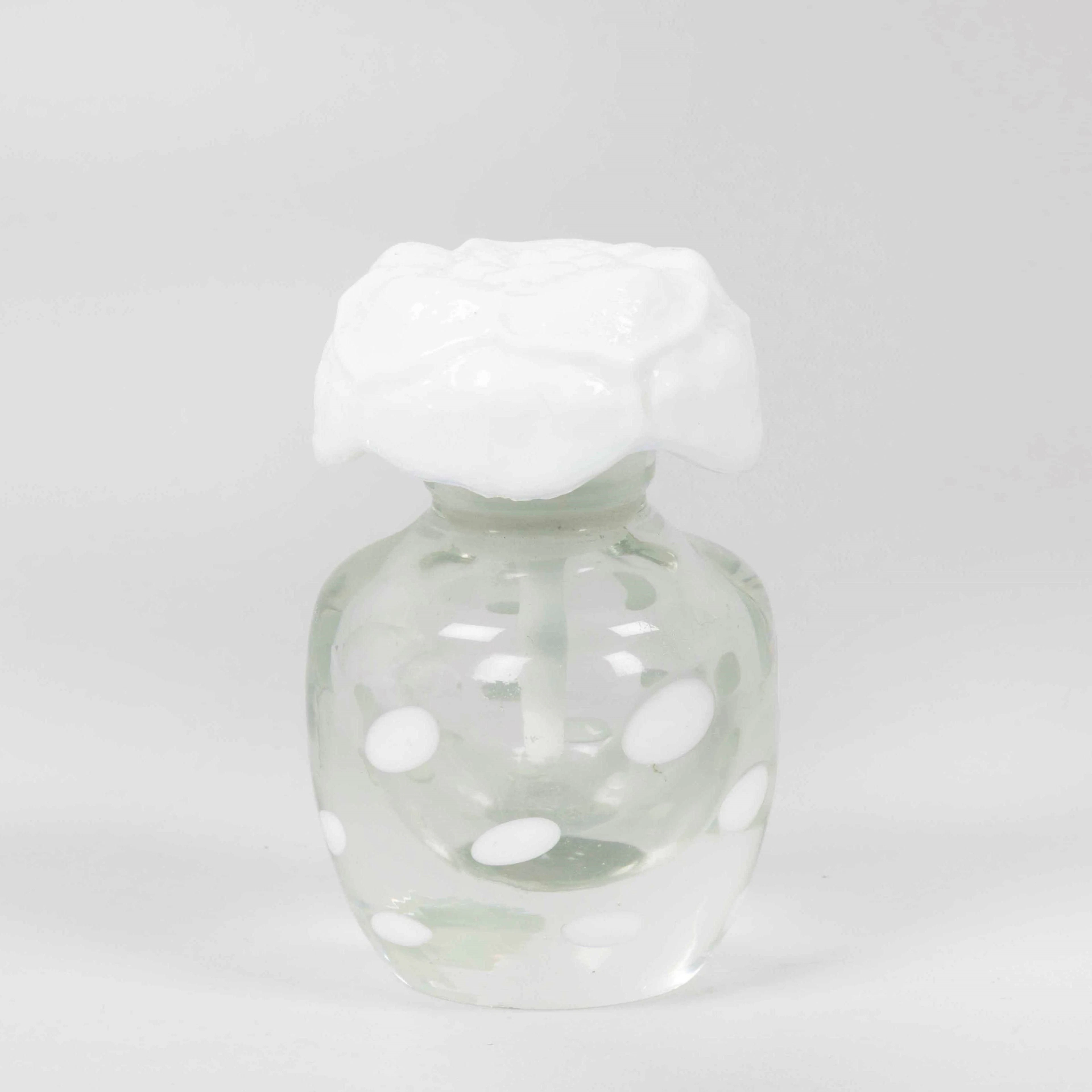 Carlo Scarpa, Venini, Murano, 1940 ca. A perfume bottle in clear glass