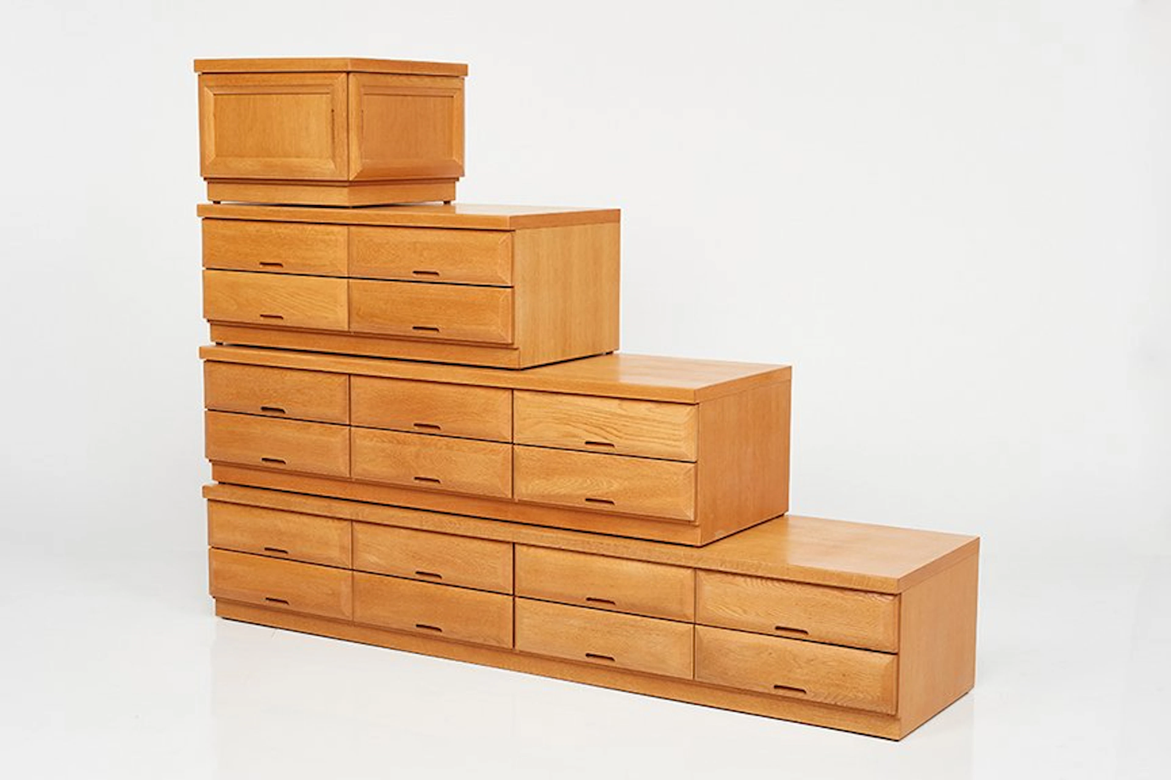 Set of four Tonsu cabinets, 1980s