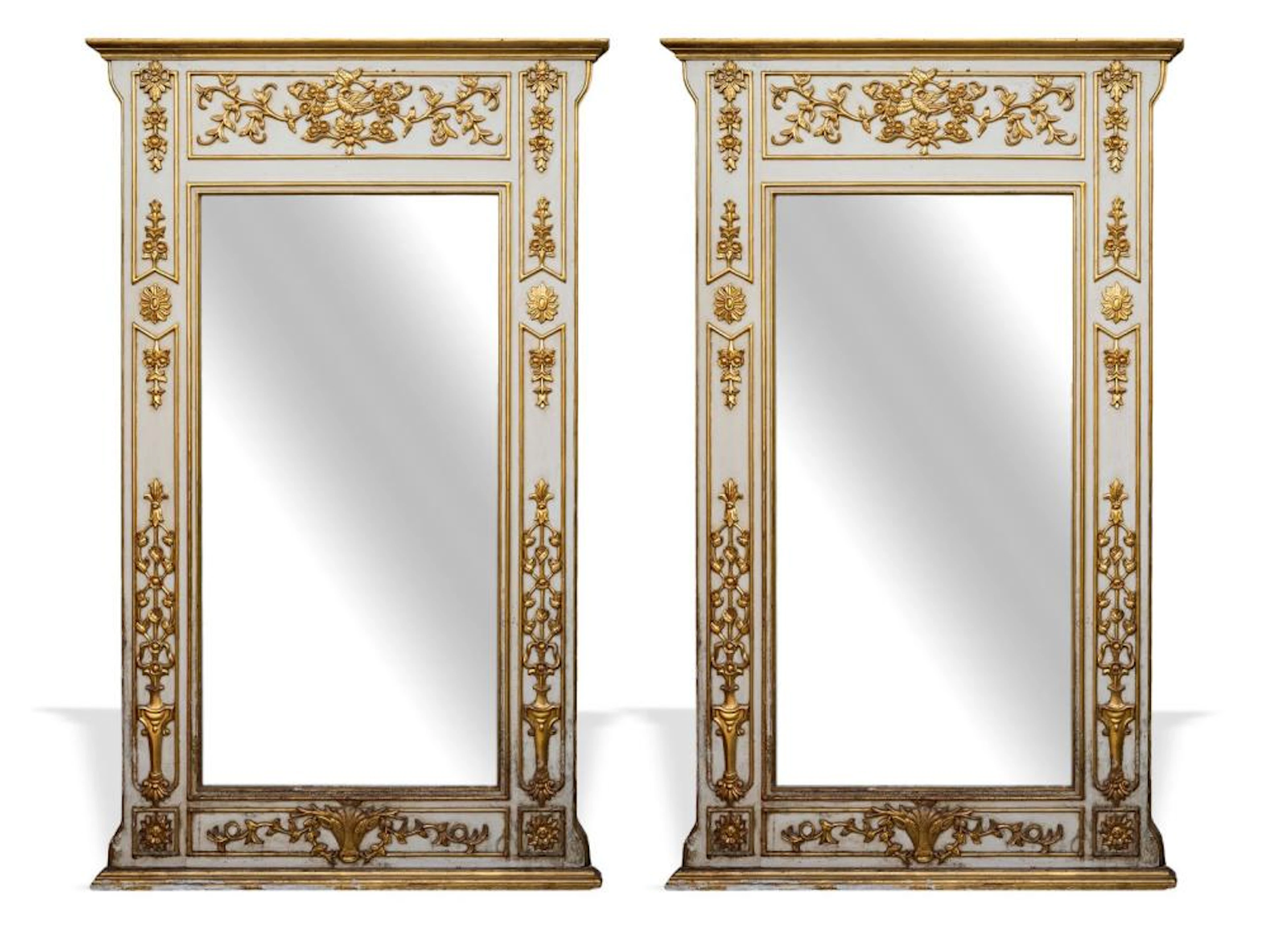 Pair of fireplace mirrors, in lacquered and gilded
