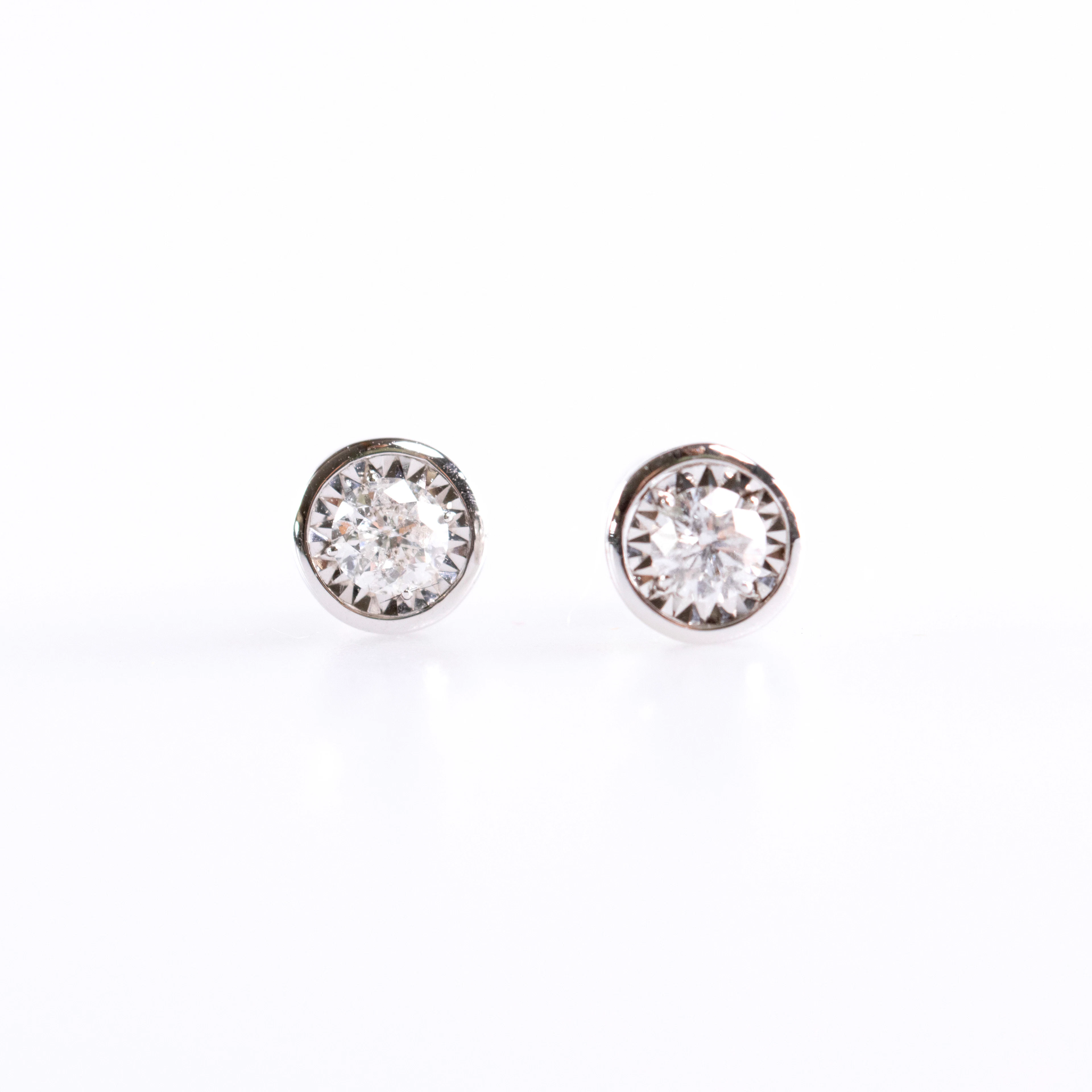 Diamantörhängen, ensten, 18k vitguld, 0,38 karat