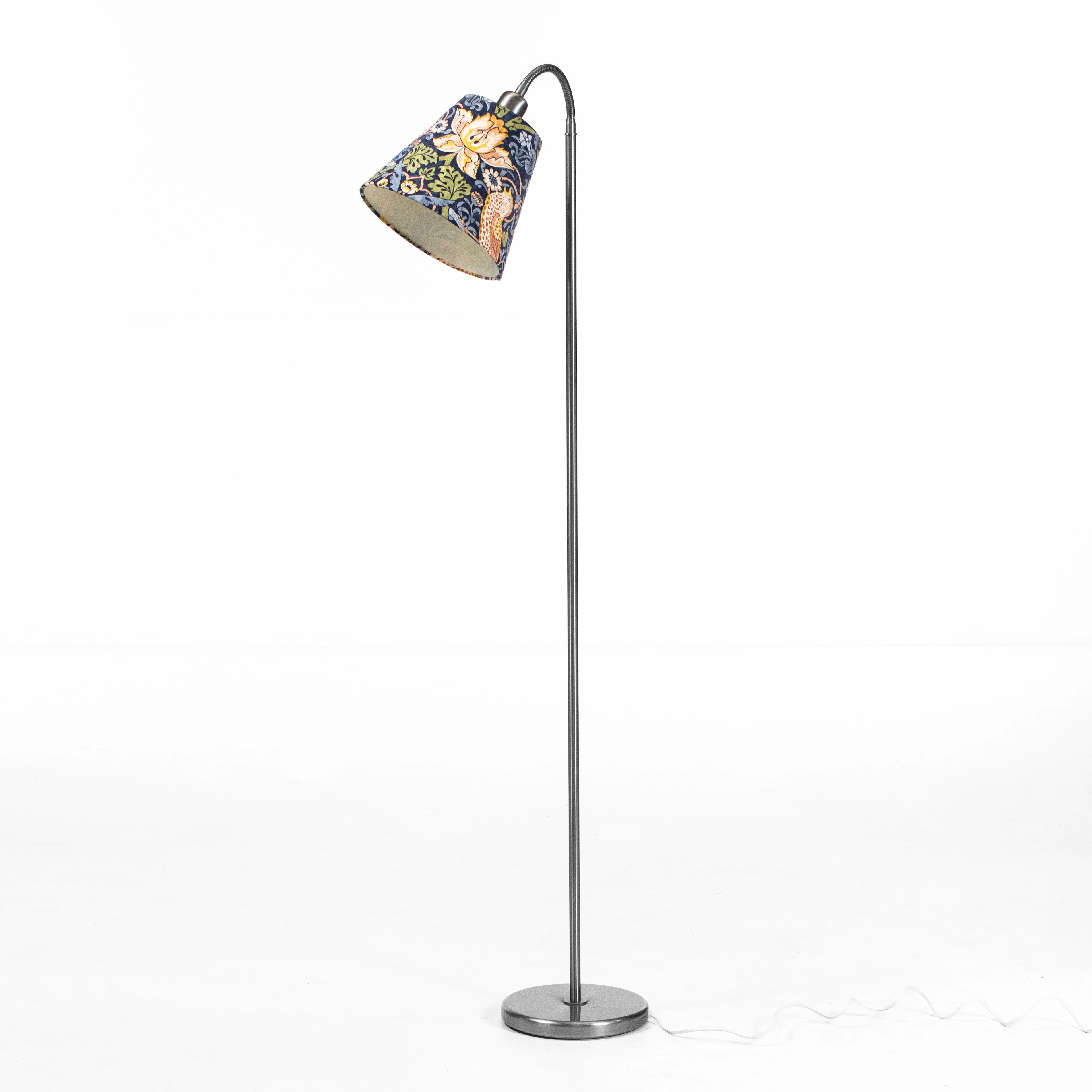 Golvlampa, AH Belysning, höjd 138 cm