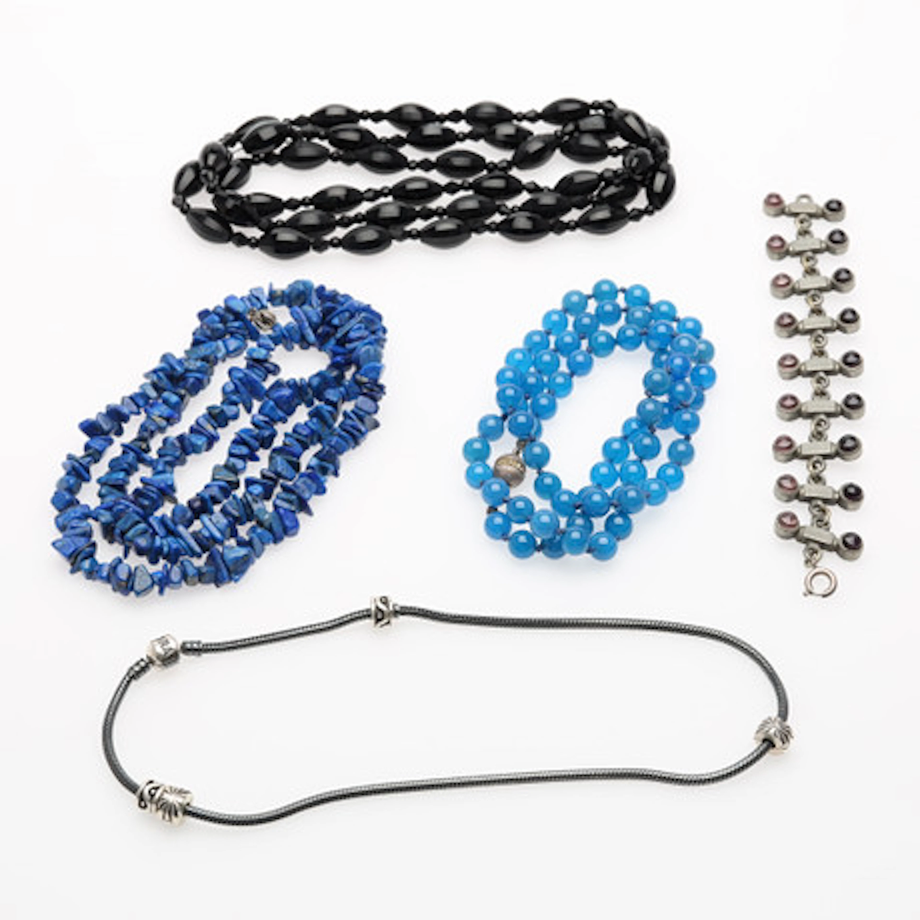 COLLIER samt halskedja och armband, 5 dela…