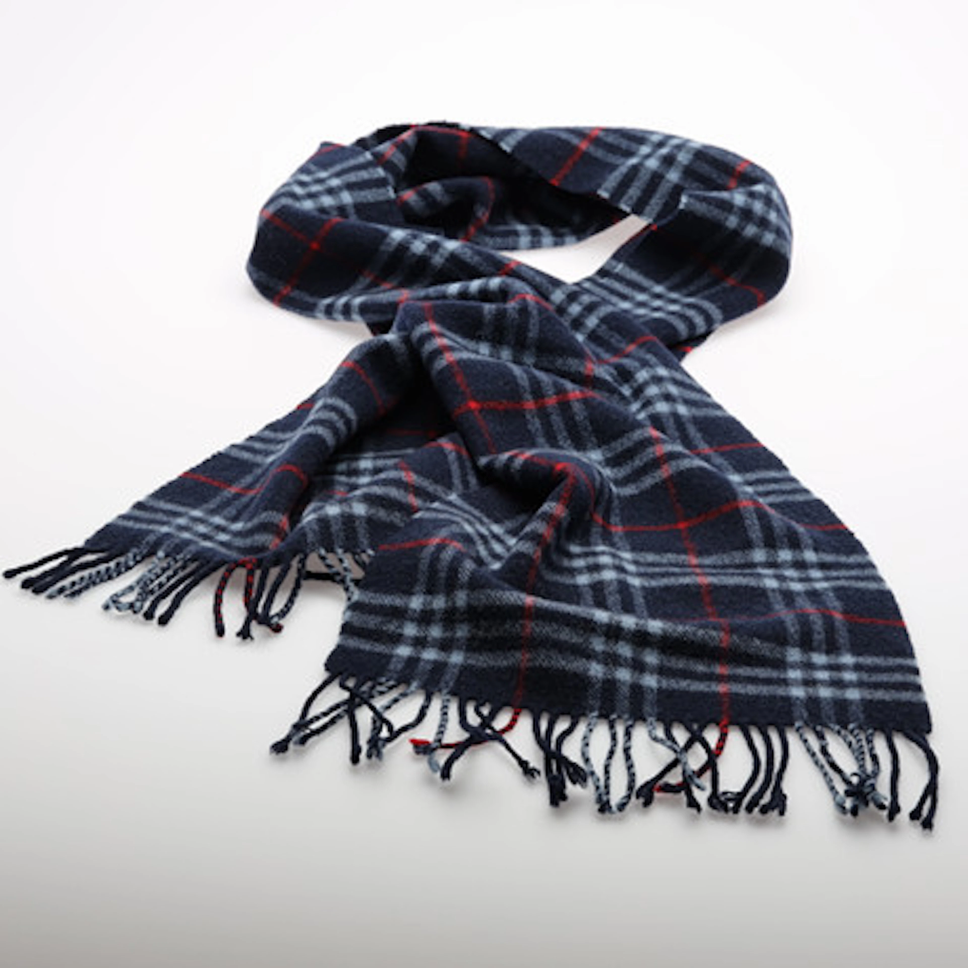 HALSDUK, Lammull, Burberry, England.