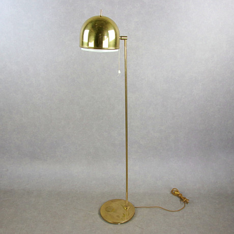 EJE AHLGREN. Golvlampa, mässing, modell, G…