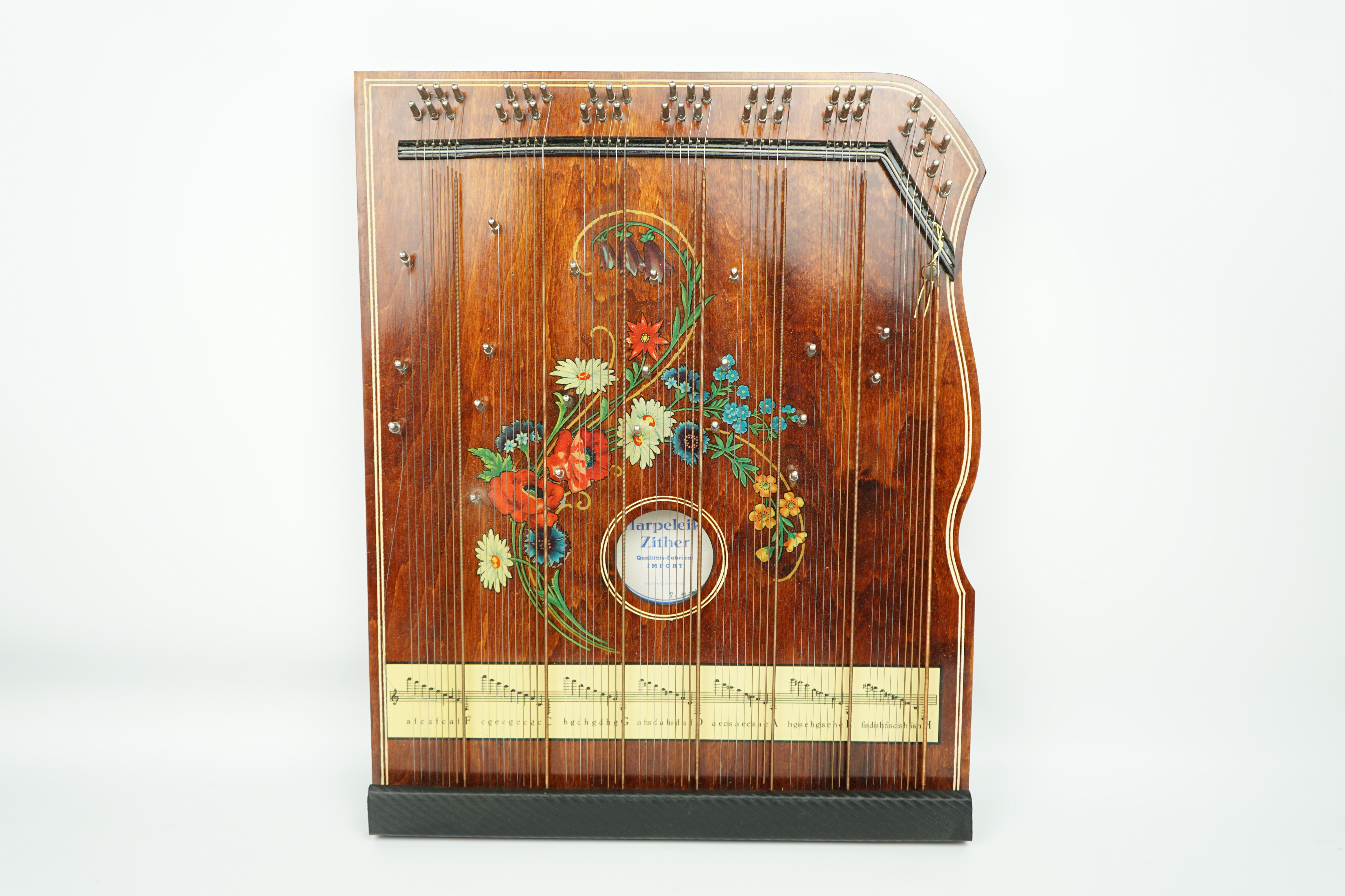 Auction price result for harpeleik zither | Barnebys auction results.