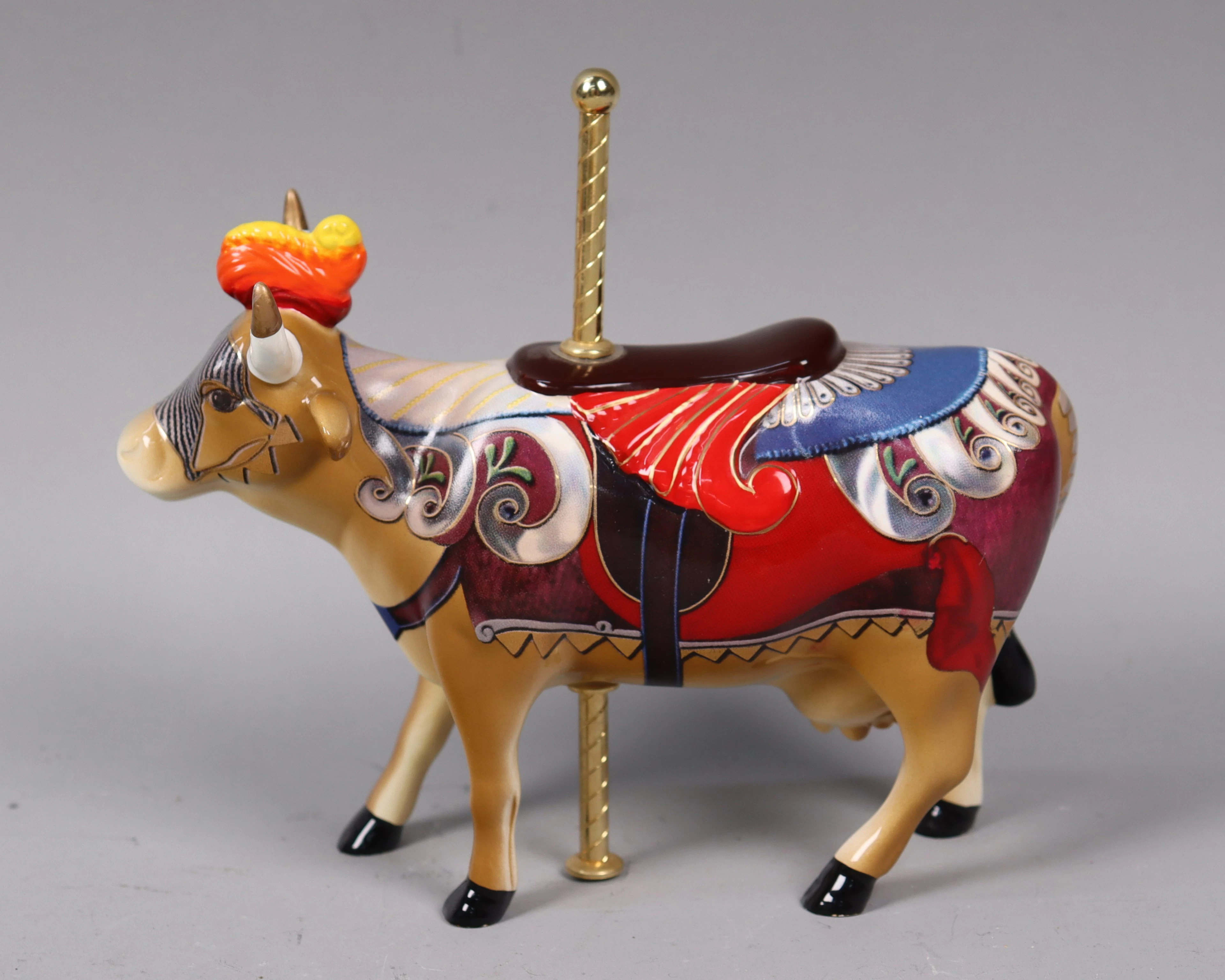 CowParade, # 7315, "Lady Camoolot", figurin i porslin, 2002