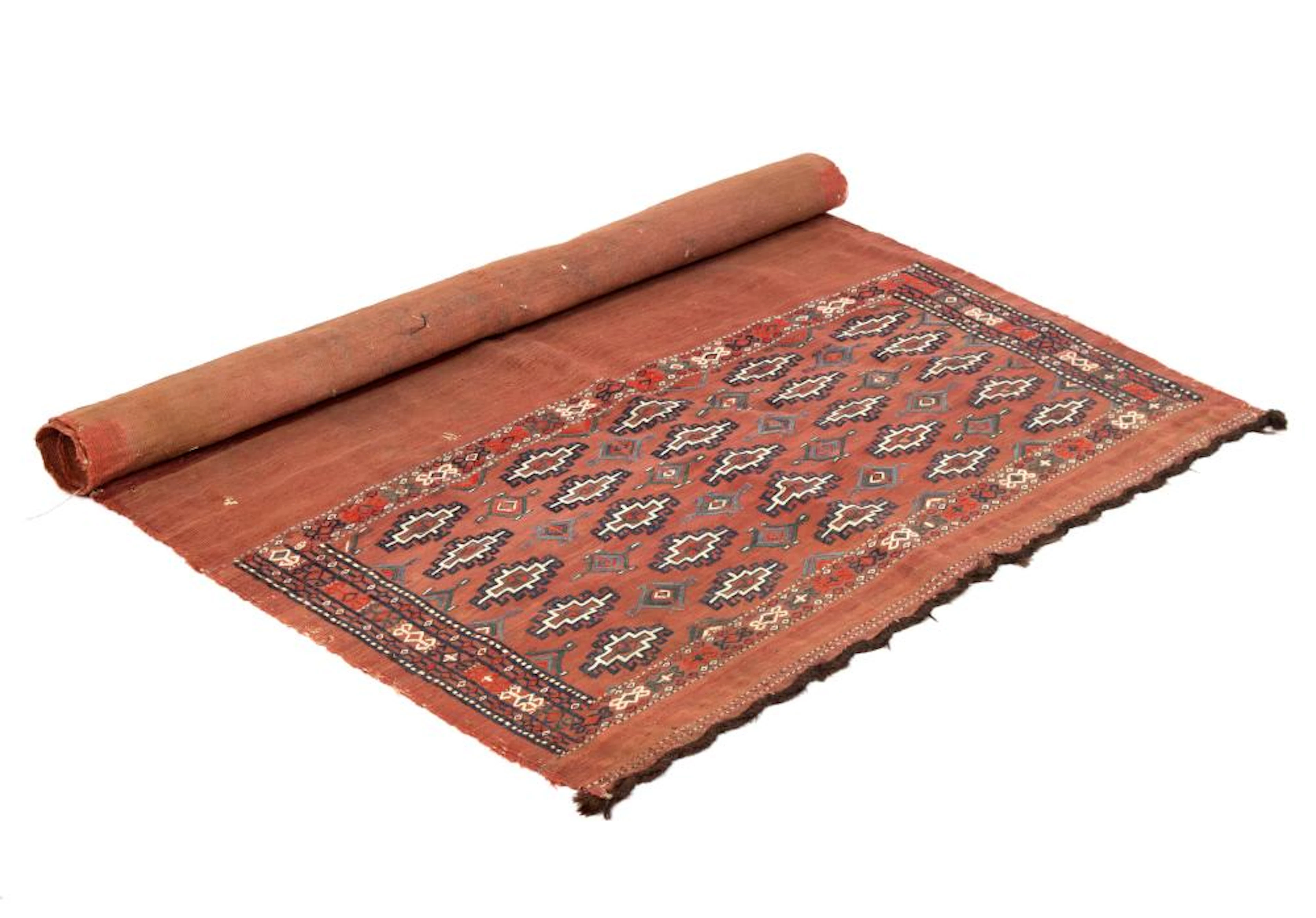 A Turkoman bag, early 20th Century, Soumakh technique, 157cm x 121cm