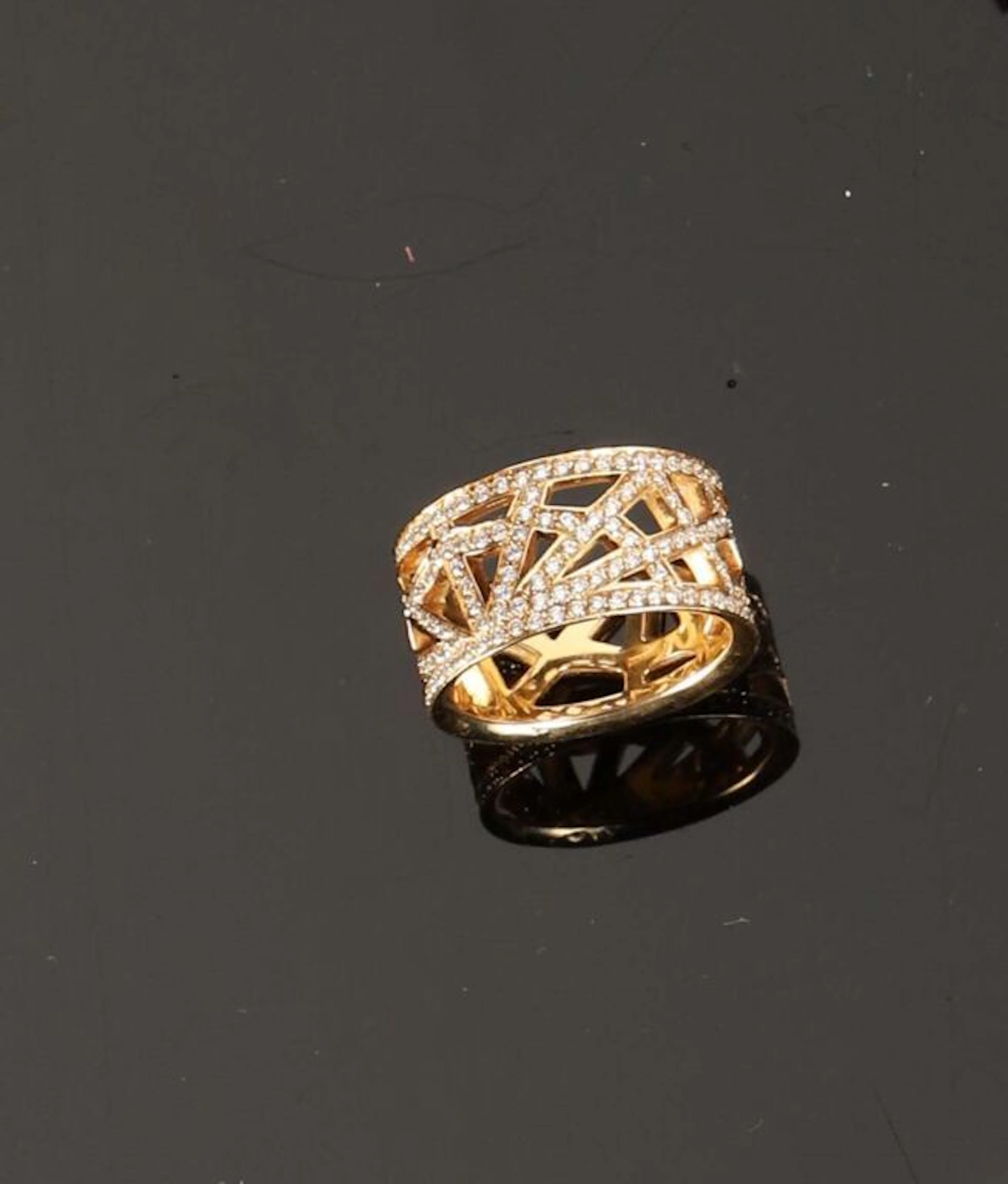 CHAUMET. Attrape-moi si tu m'aimes model.... - Lot 71 - Kâ-Mondo