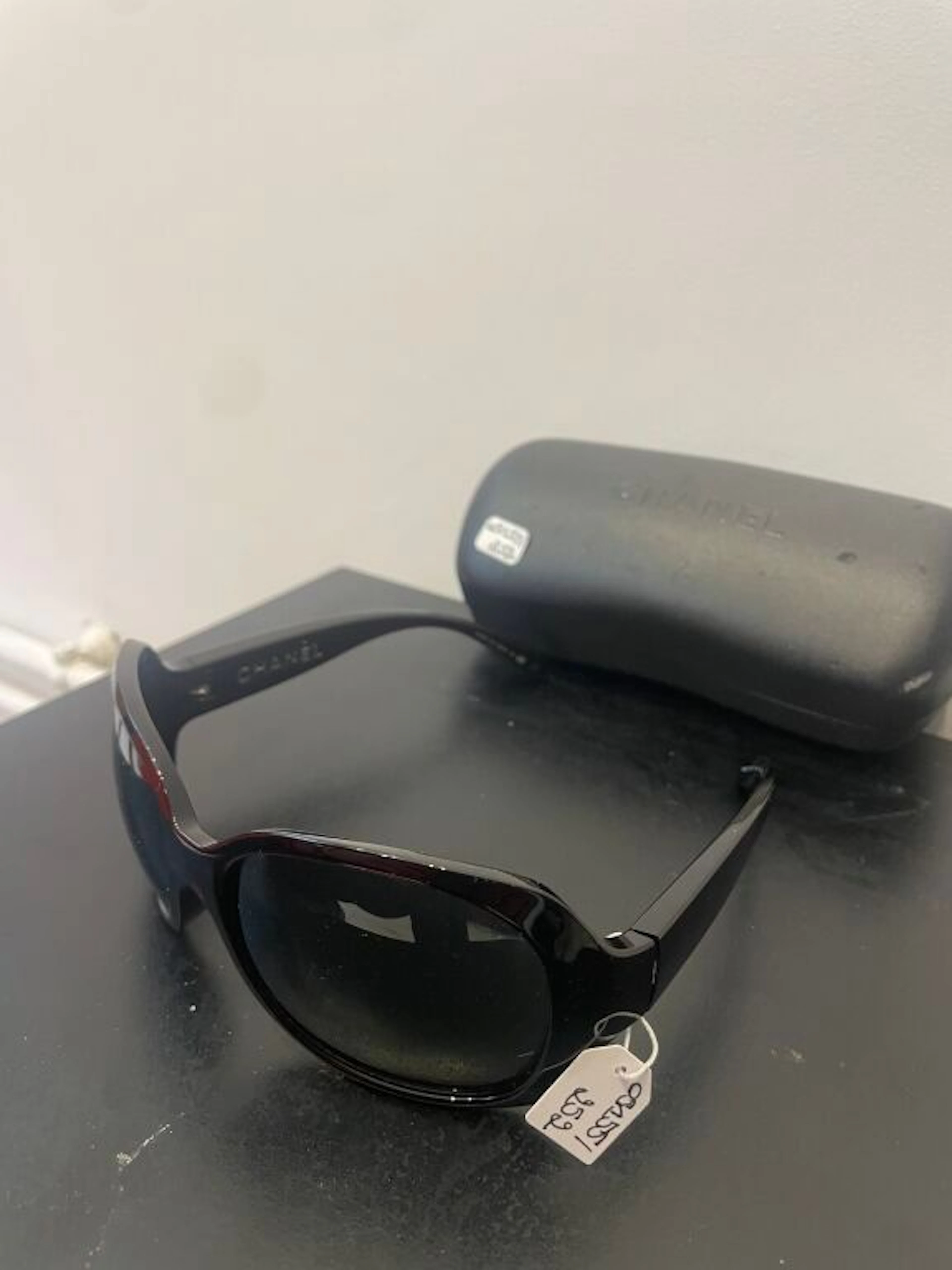 Lot including: -CHRISTIAN DIOR. A pair... - Lot 326 - Kâ-Mondo