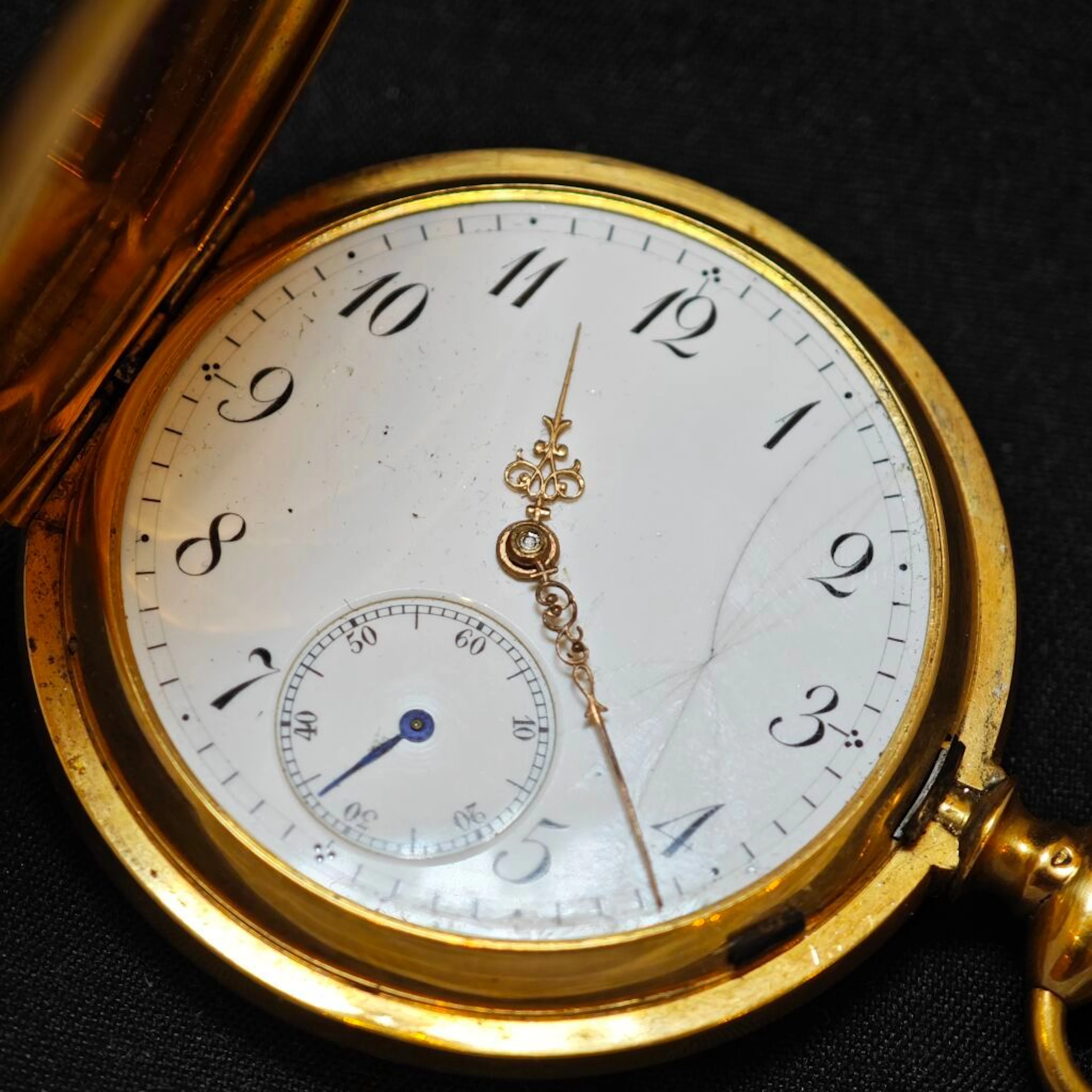 Yellow gold 750‰ pocket regulator known as a savonnette, whi - Lot 12