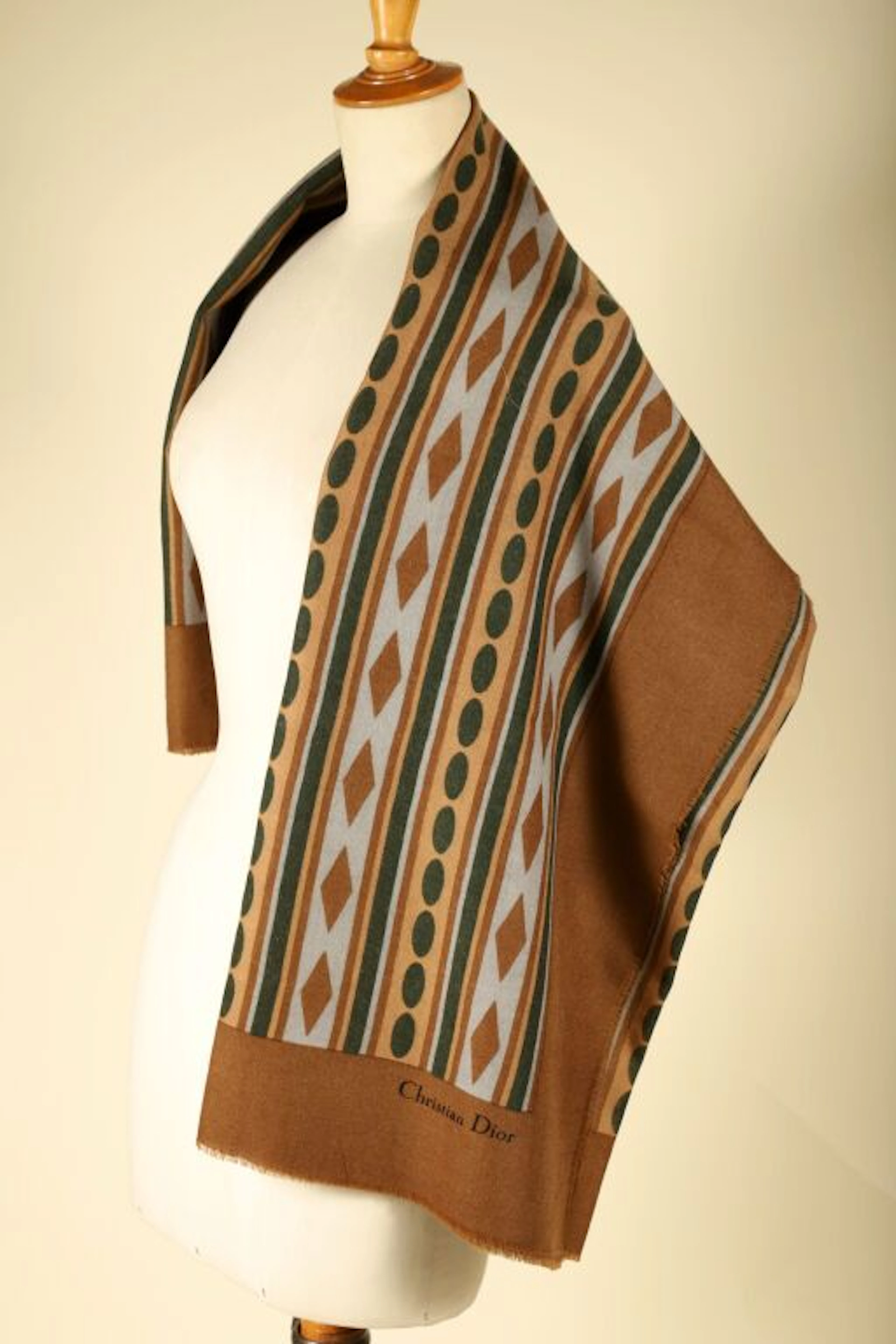 CHRISTIAN DIOR. - Lot 207