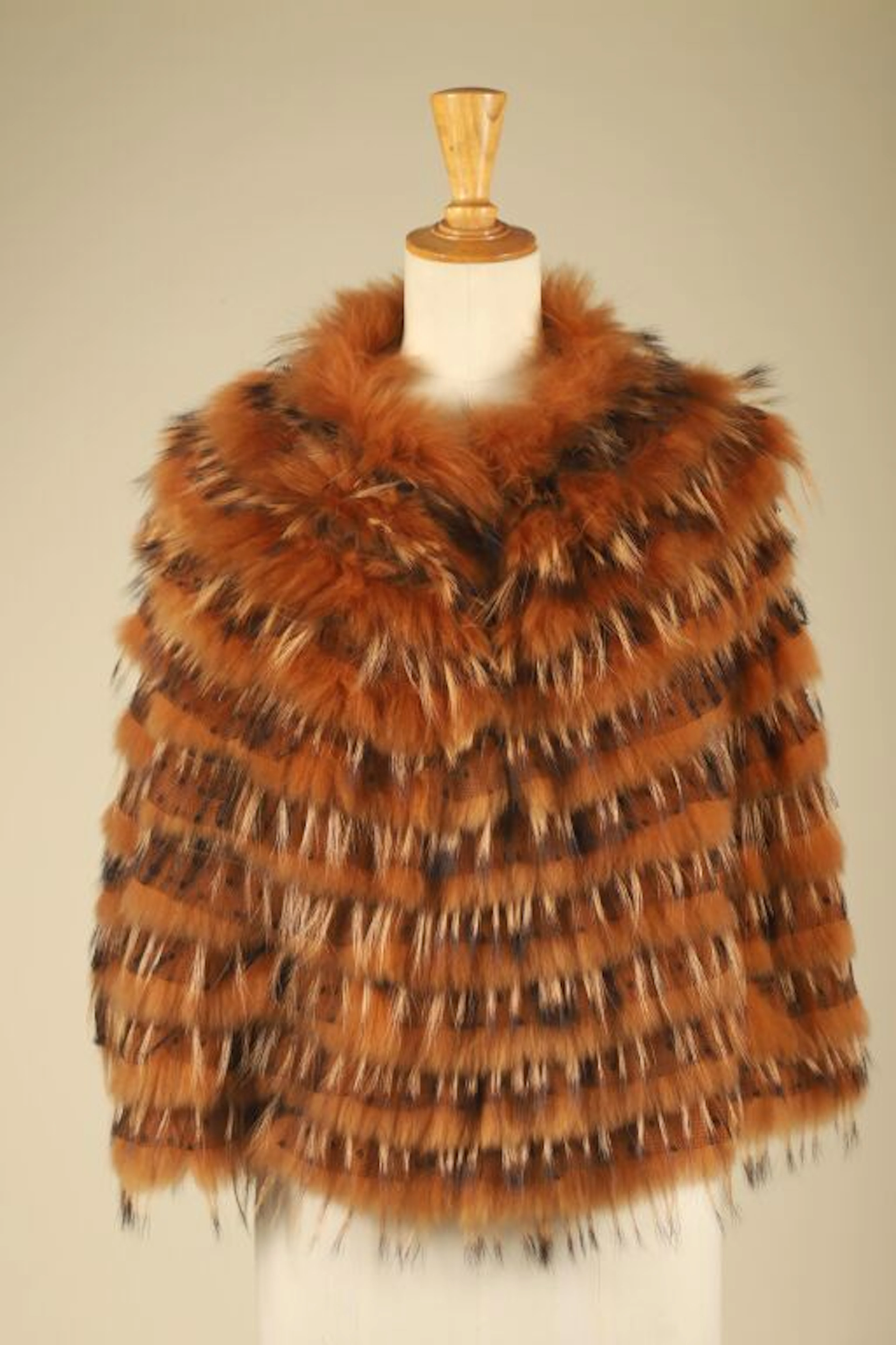 RED VALENTINO. - Lot 223