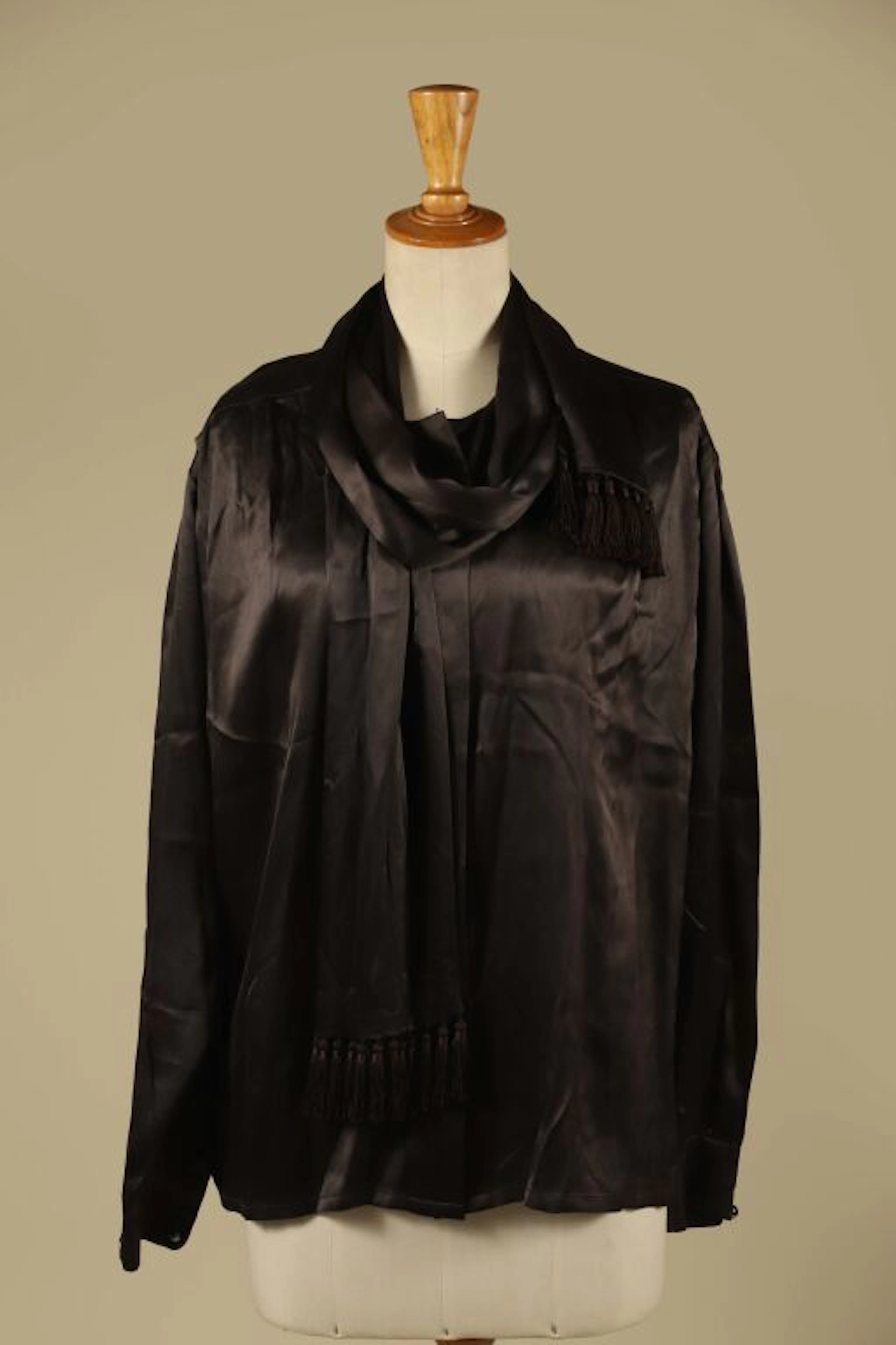 YVES SAINT-LAURENT Rive gauche. - Lot 296