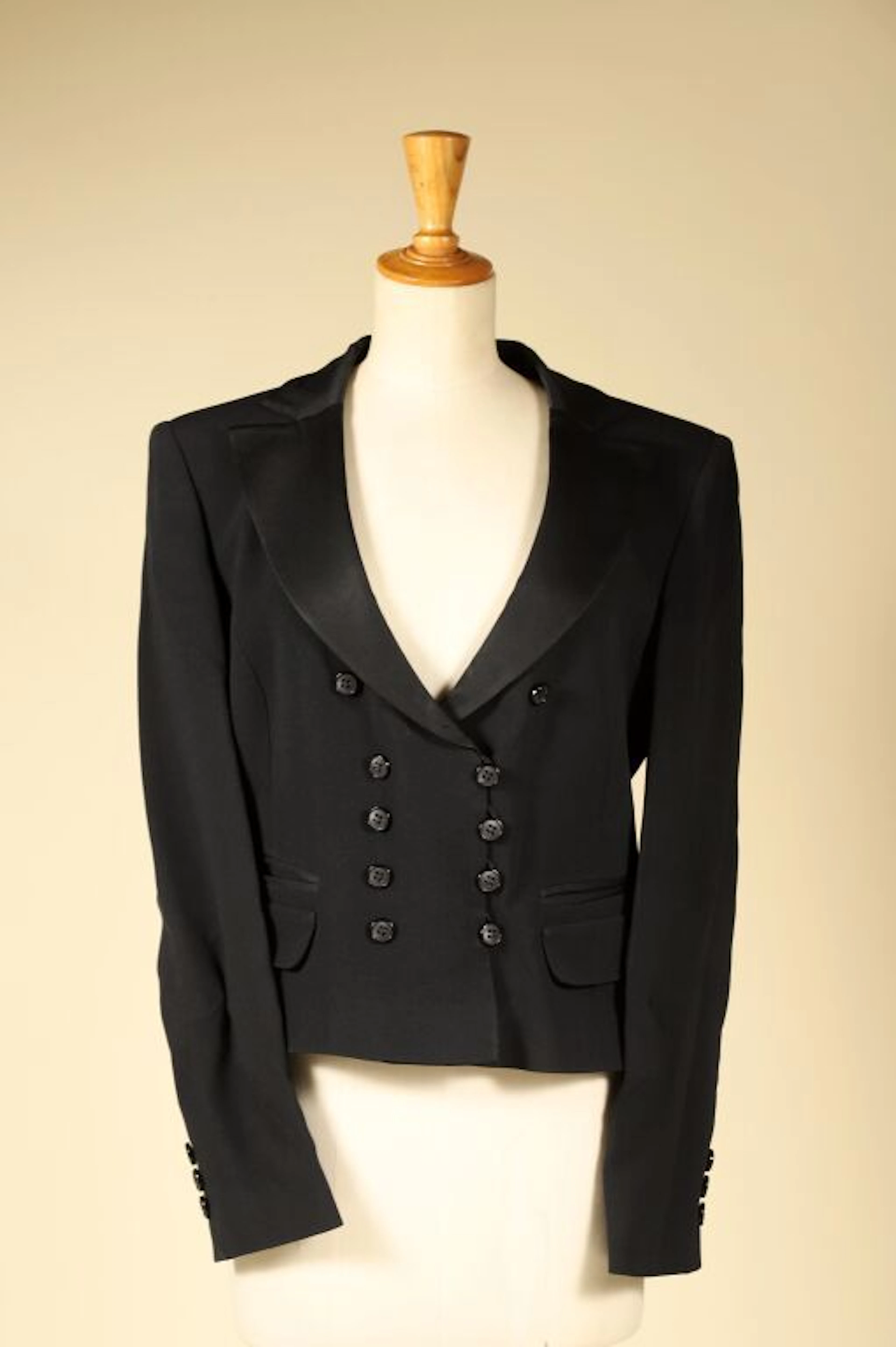 EMPORIO ARMANI. - Lot 306