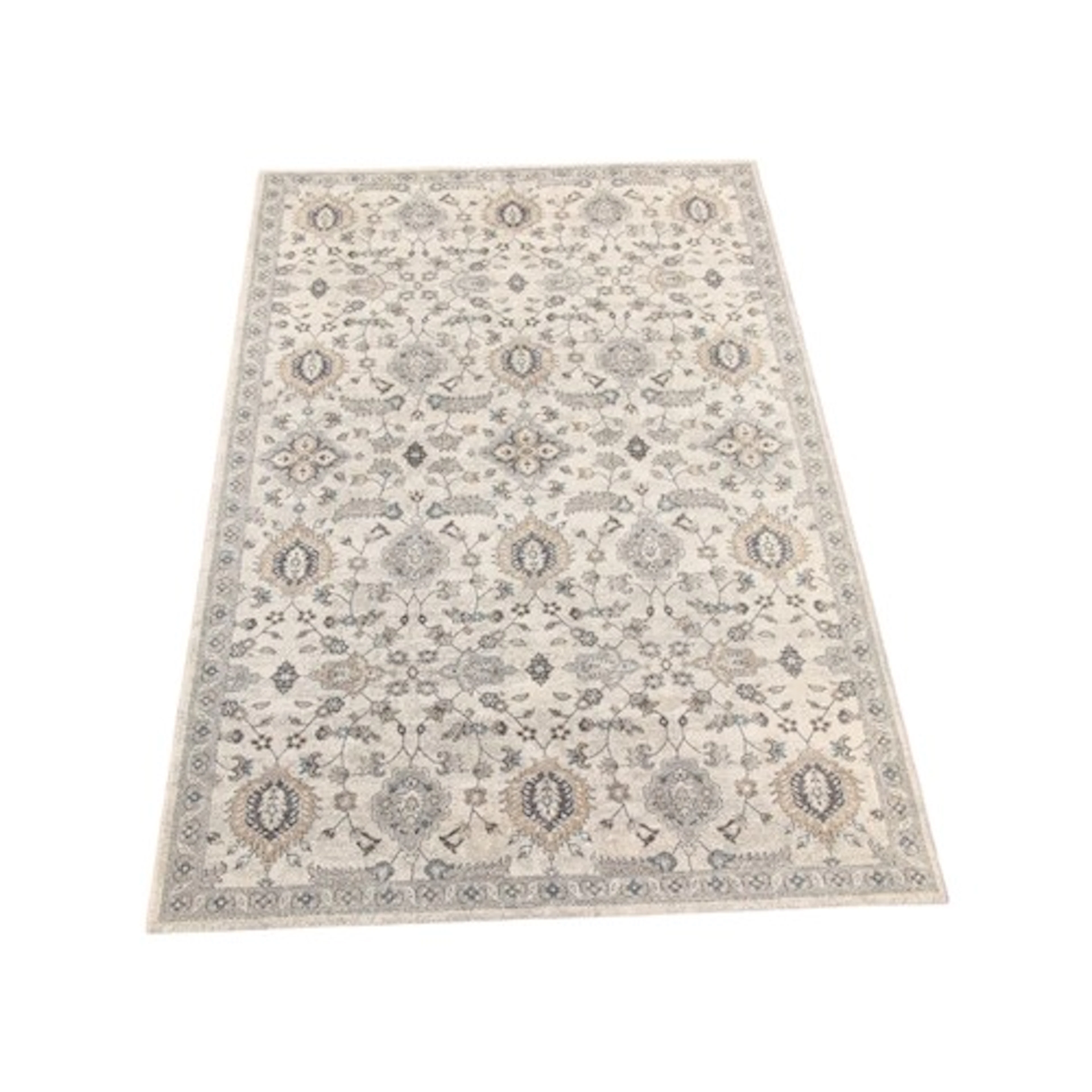 Ragolle Farahan Cream Rug with floral geometric pattern. 240...