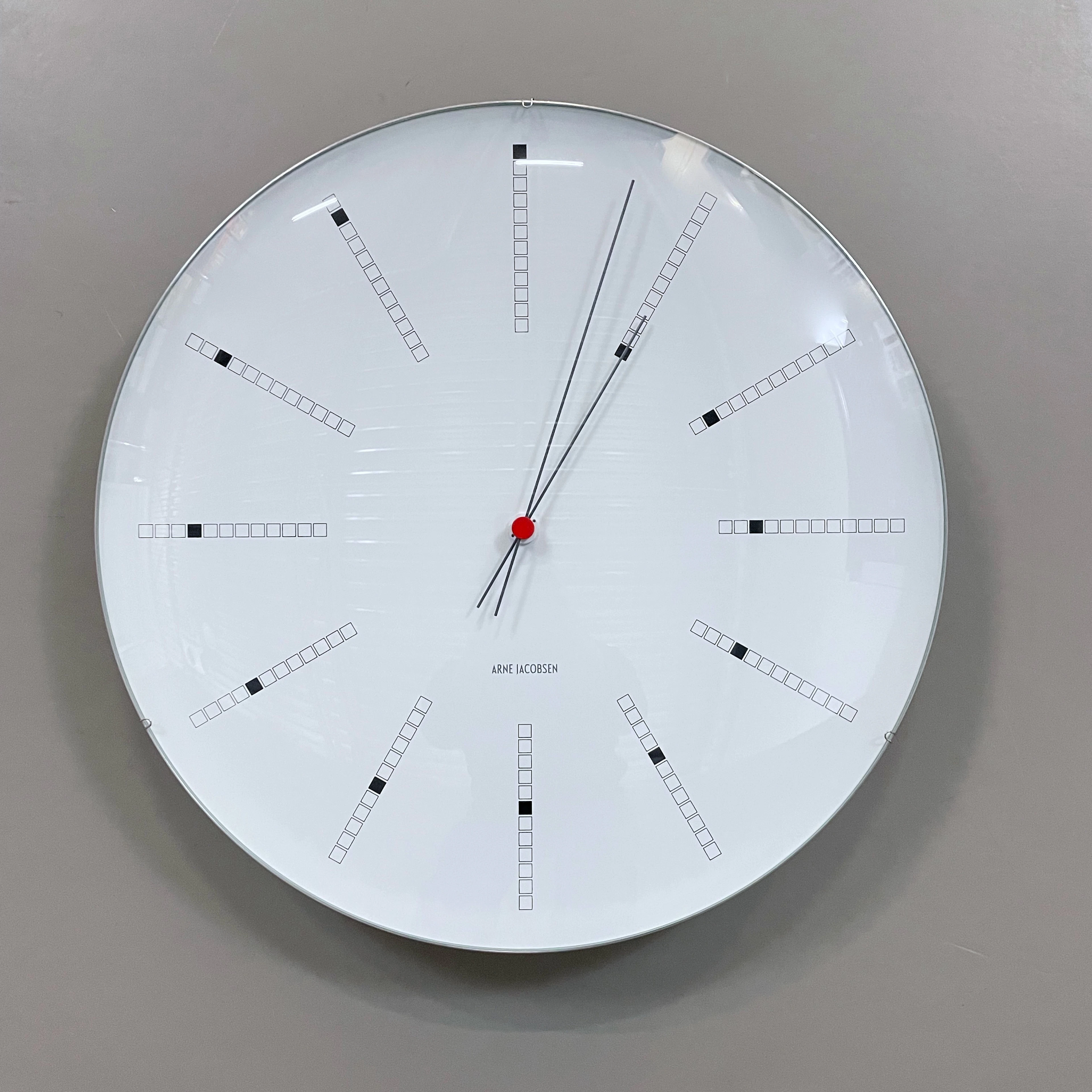 Klocka Arne Jacobsen Bankers Clock Rosendahl
