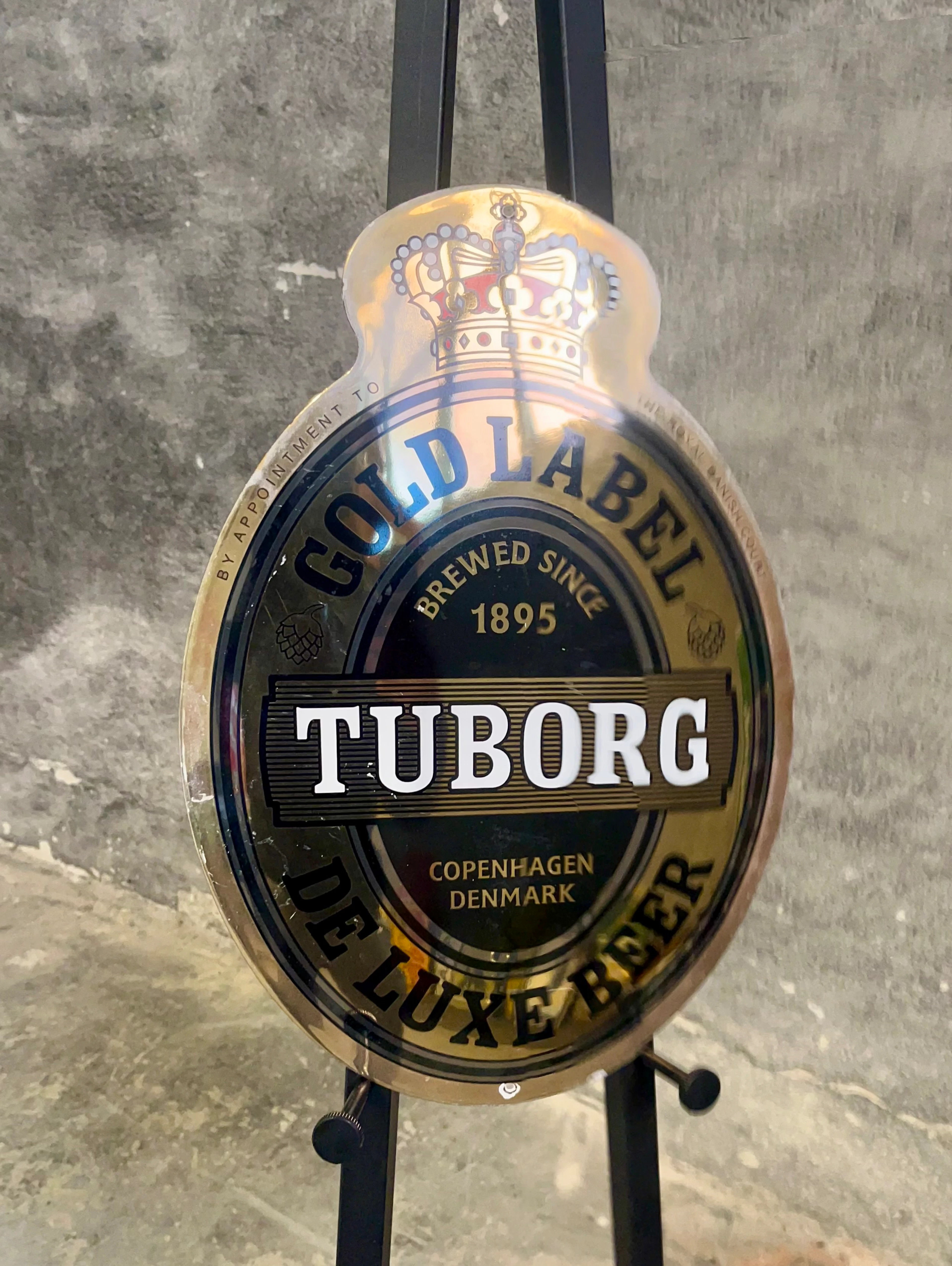 Tuborg Gold Label De Luxe Beer - Black label