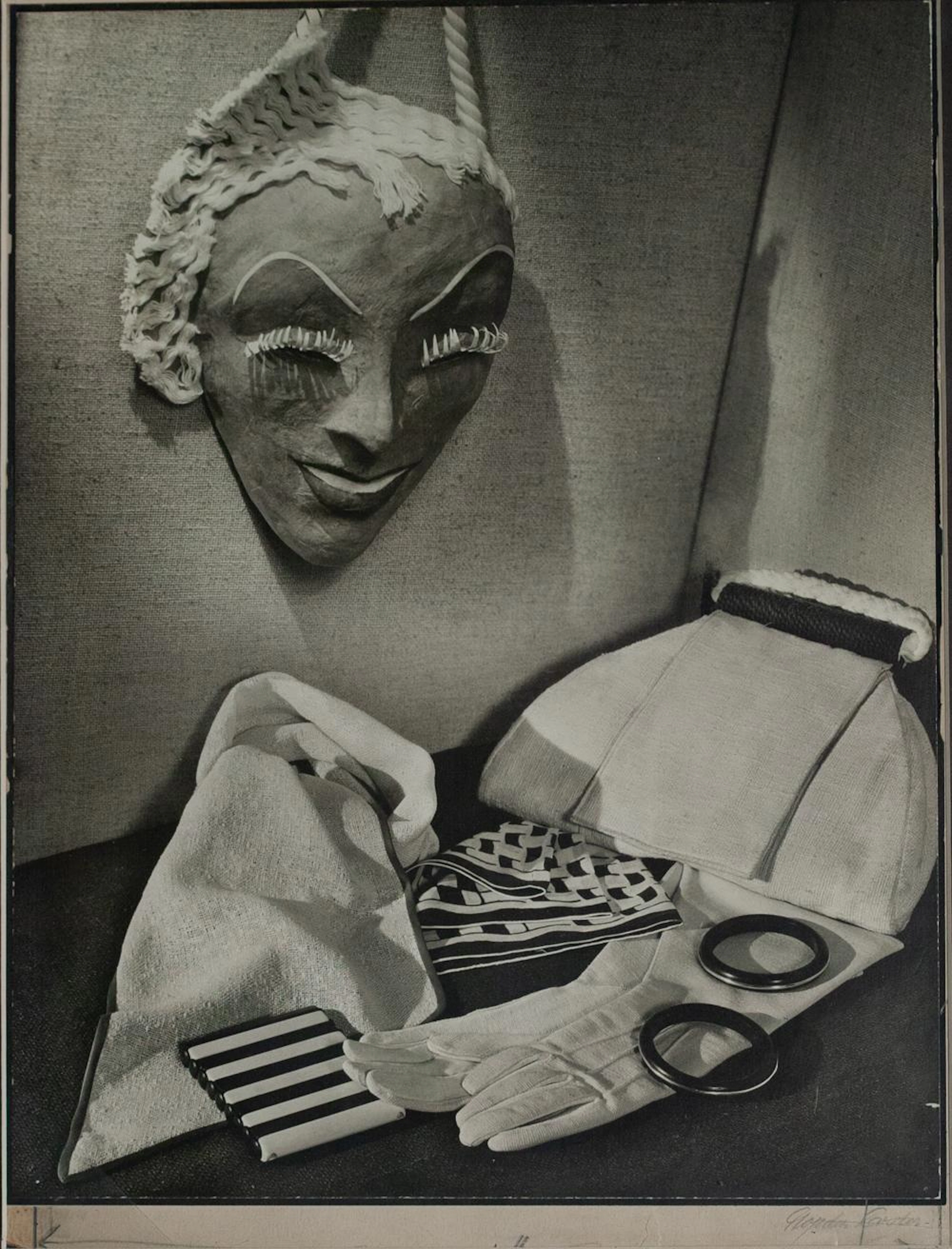 Gordon Coster, Advertisement for Marshall Field, Chicago, 1930?s.