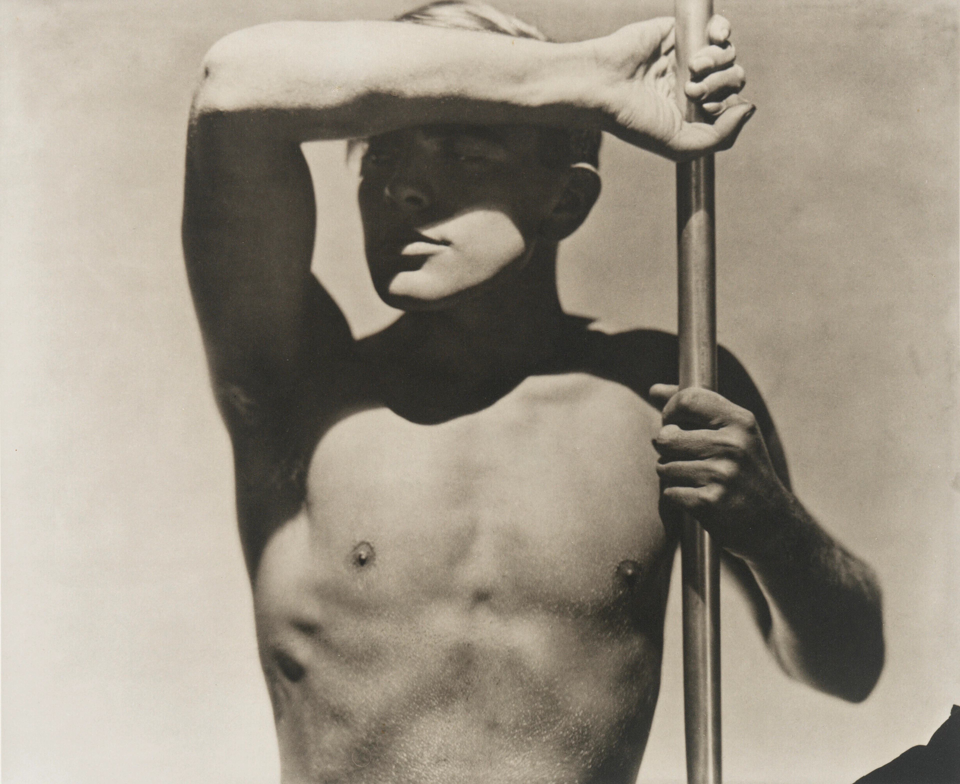 GEORGE HOYNINGEN-HUENE (1900-1968)