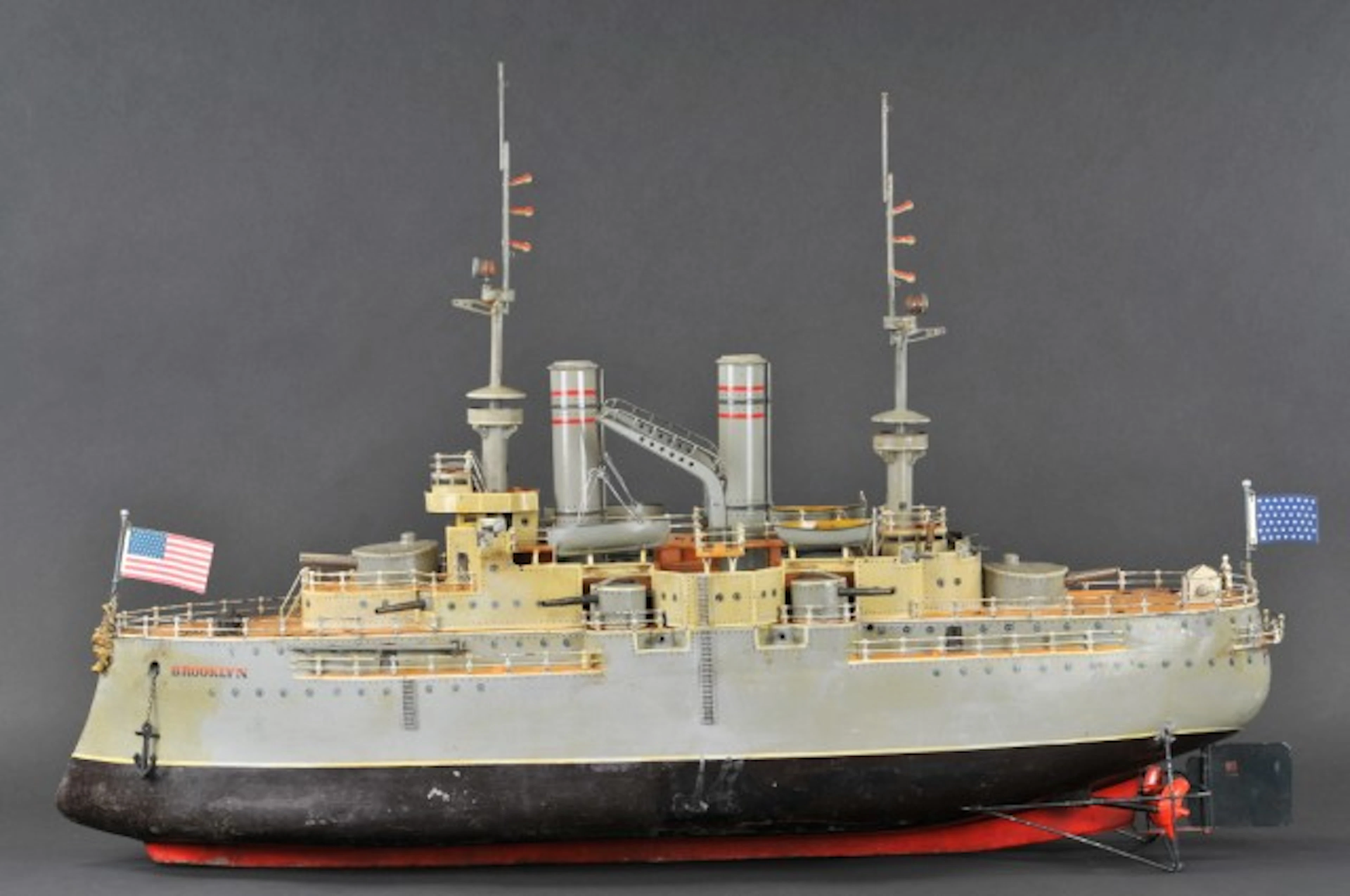 MARKLIN "BROOKLYN" SERIES II BATTLESHIP