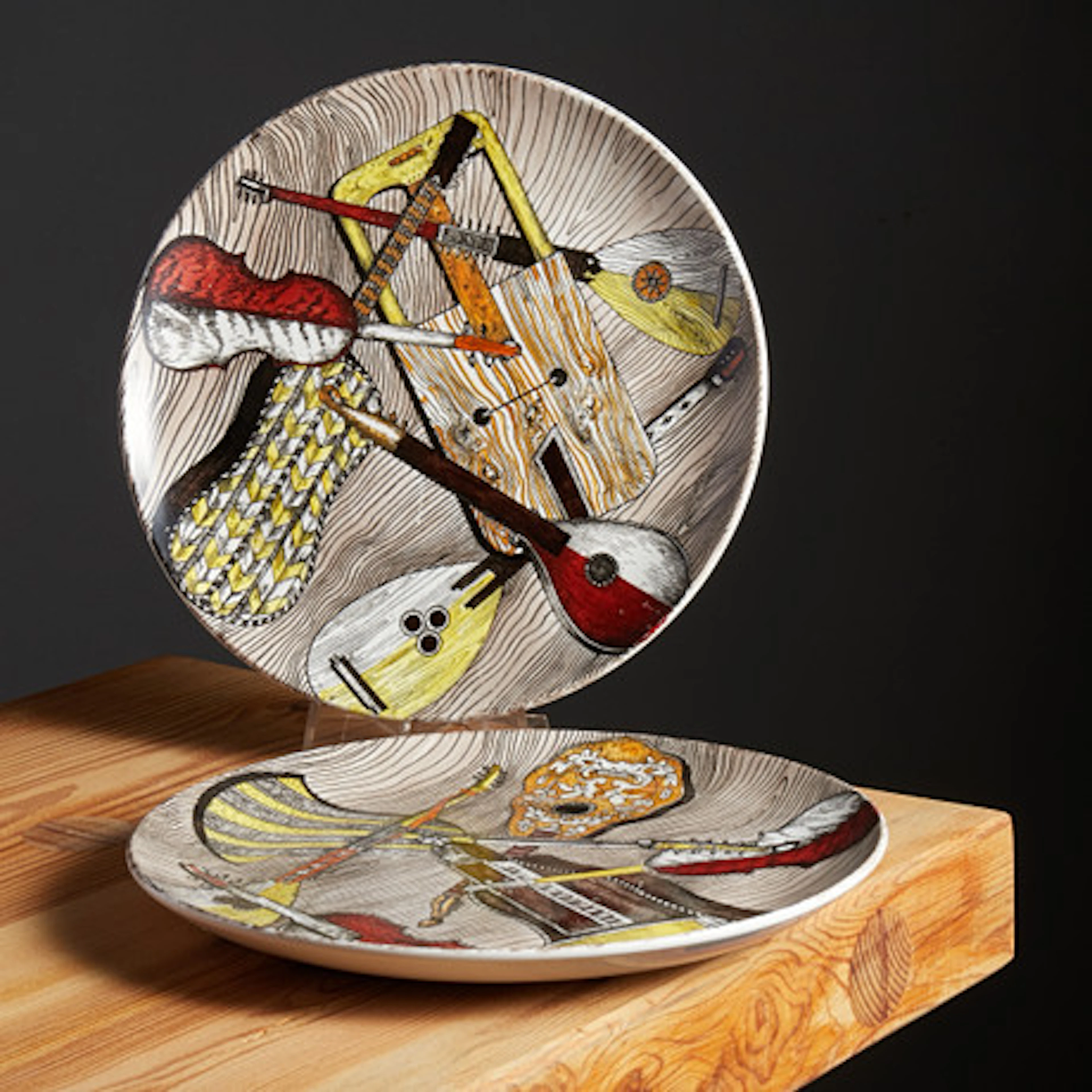 PIERO FORNASETTI. Tallrikar, ett par, "Str…