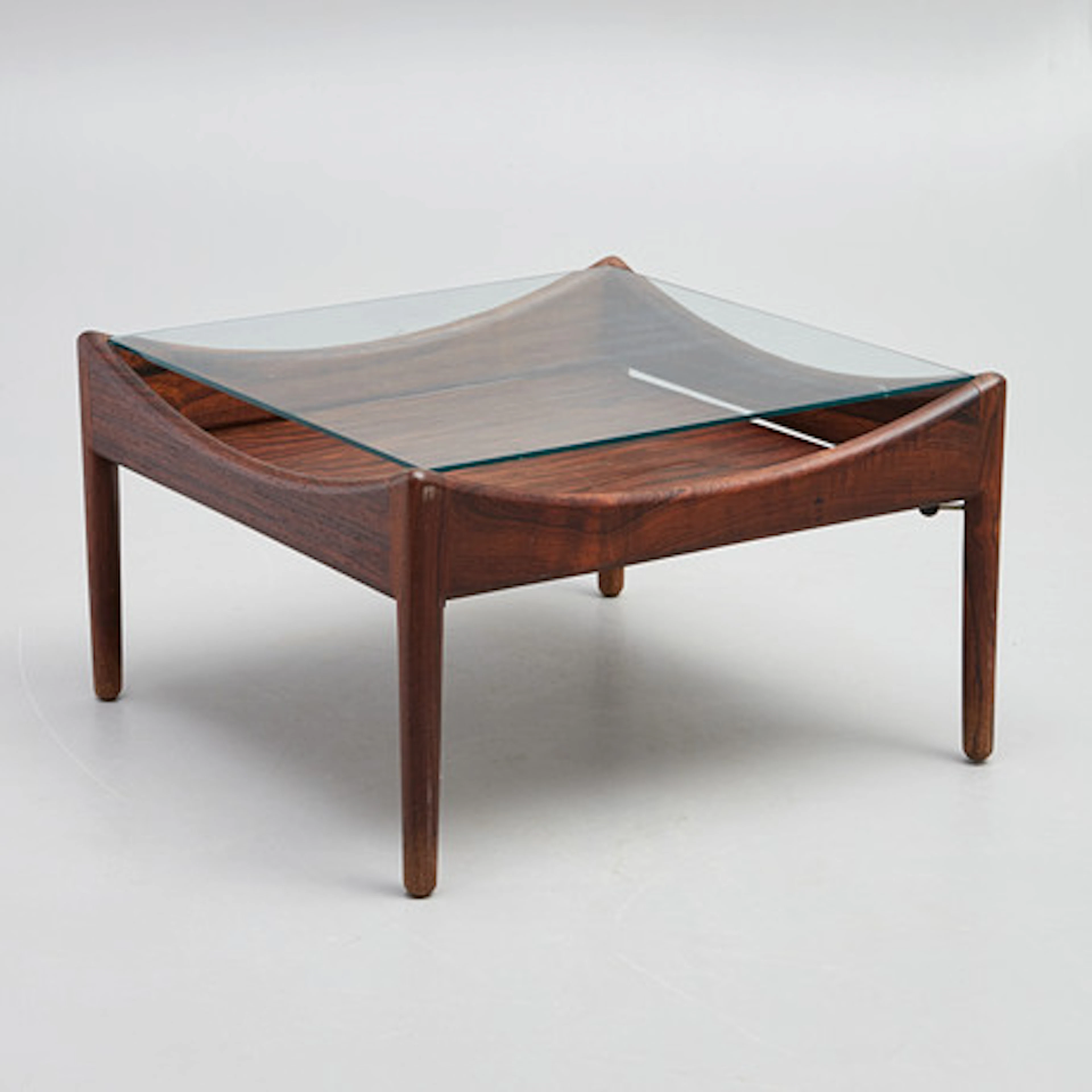 Bord, design Kristian Vedel Danmark, 1960-…