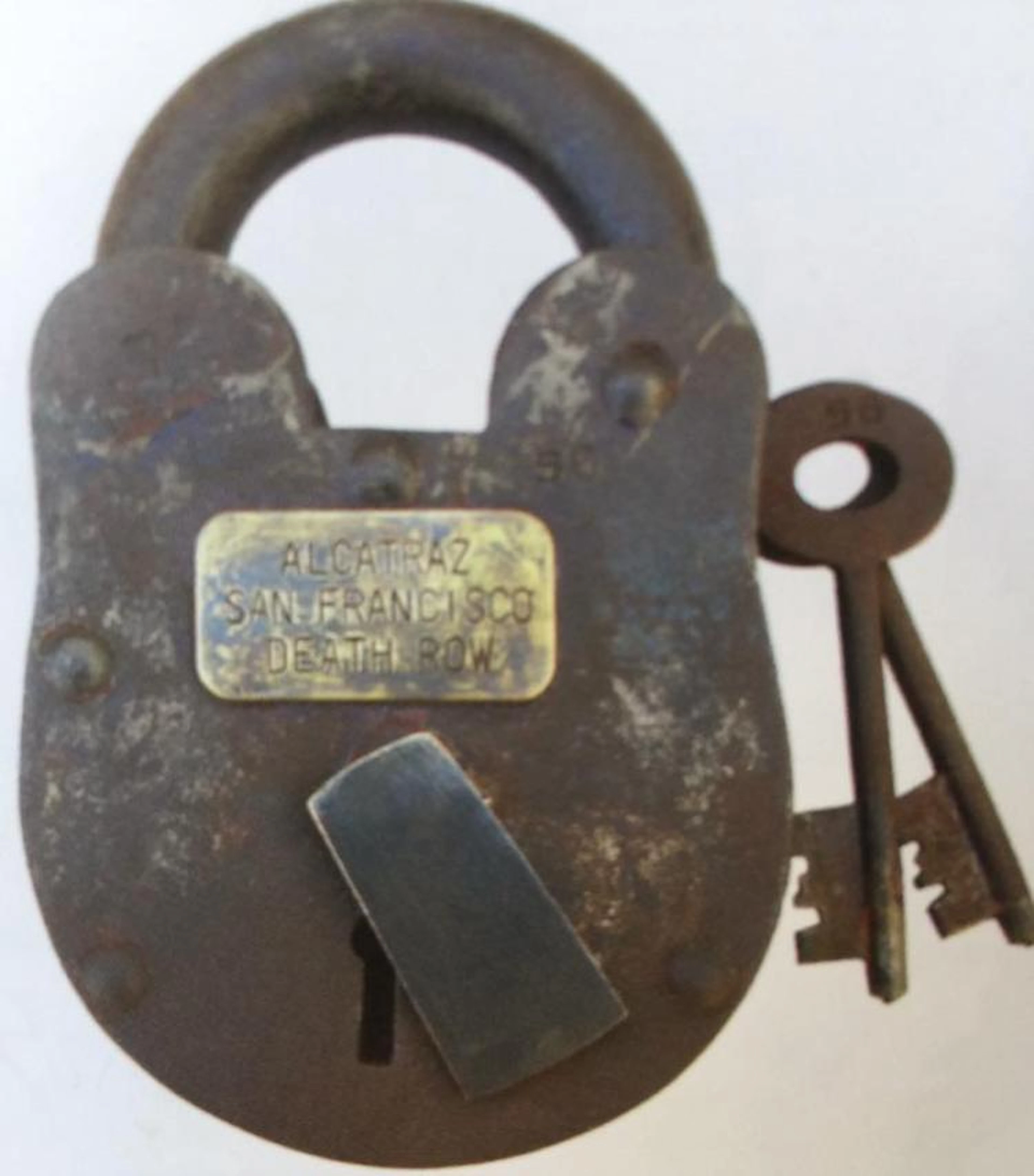 REMINGTON CAST IRON PADLOCK W/ KEYS - 3" X 5"