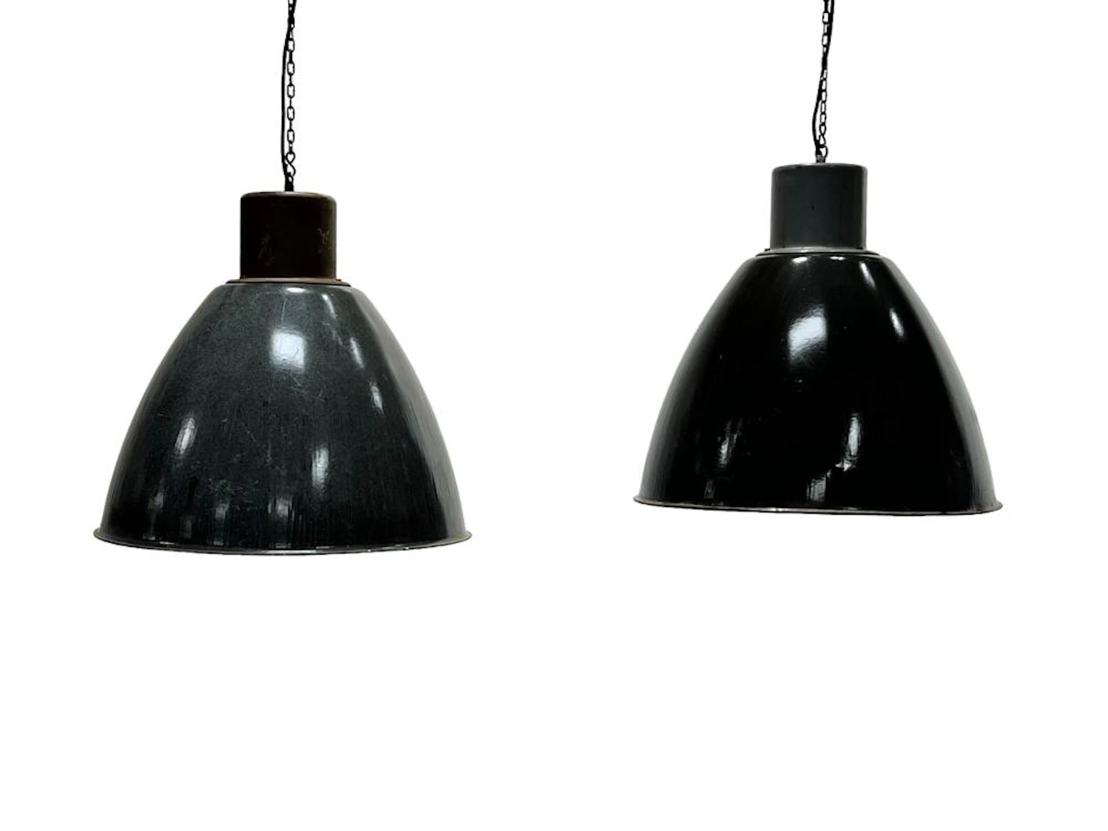 Pair of Black Painted Industrial Hanging Lights porcelain / 19"H(top of fixture)