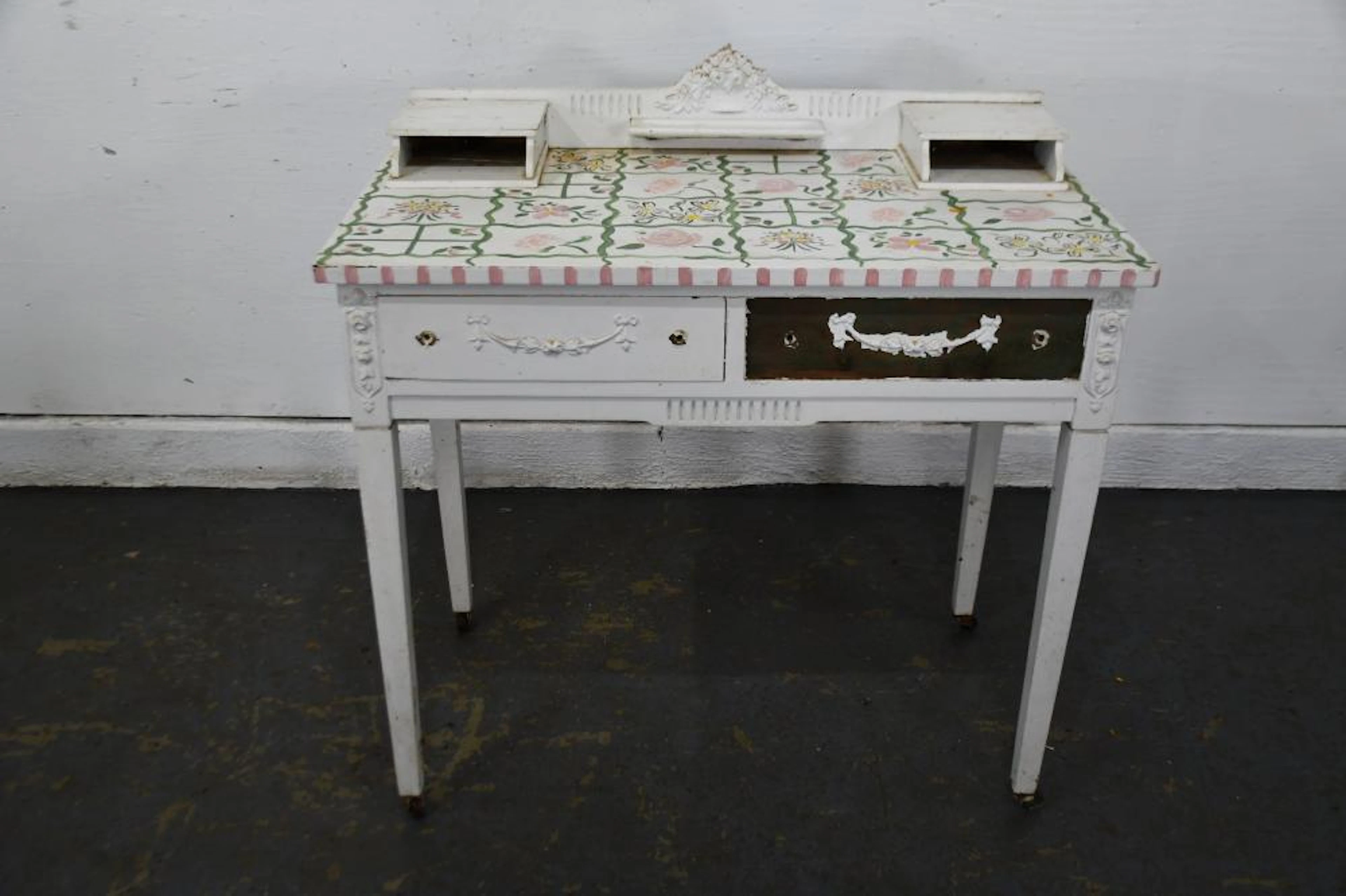 Vanity Table
