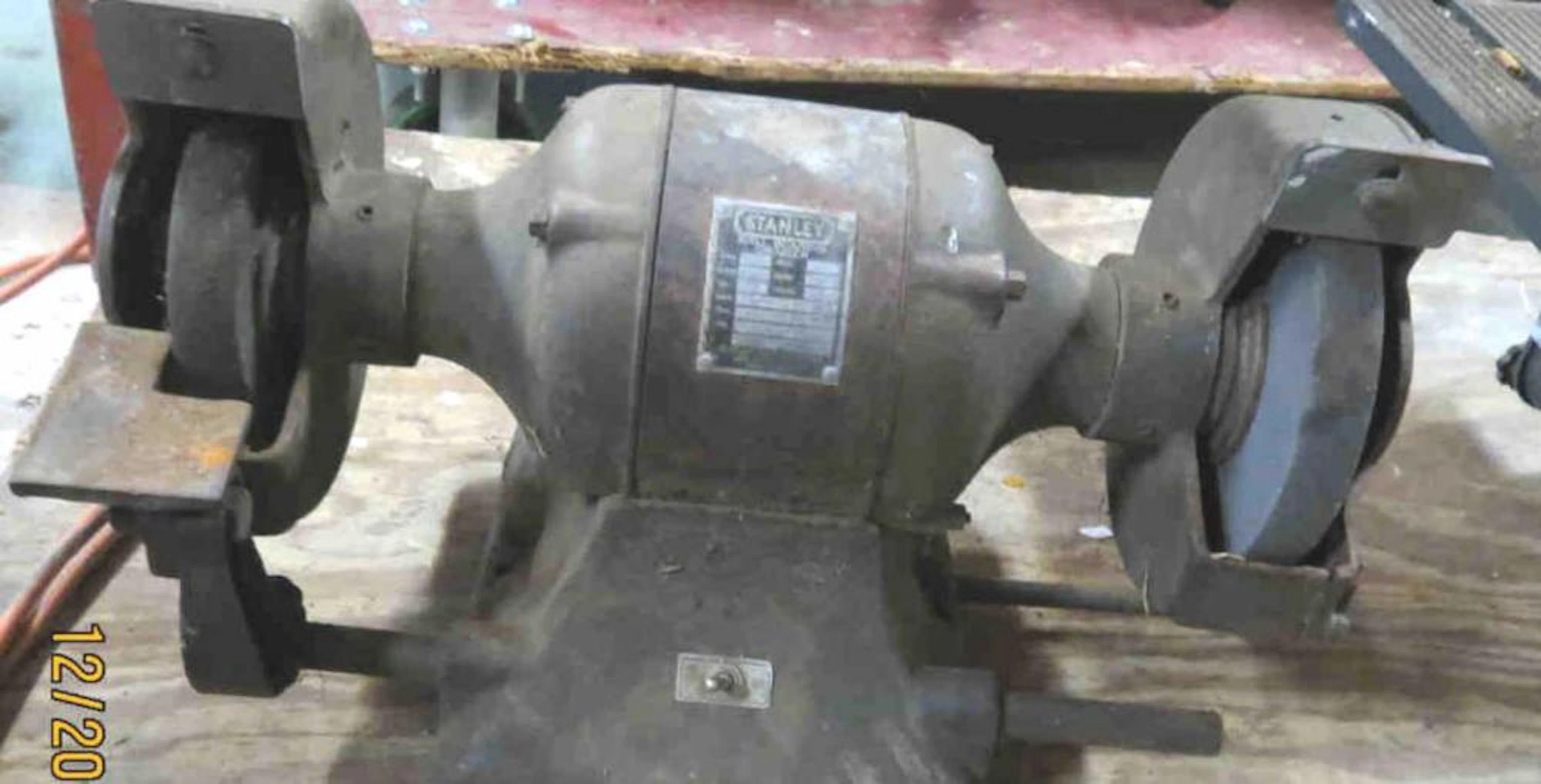 Pre Owned Stanley Bench Grinder LOCAL PICKUP ONLY