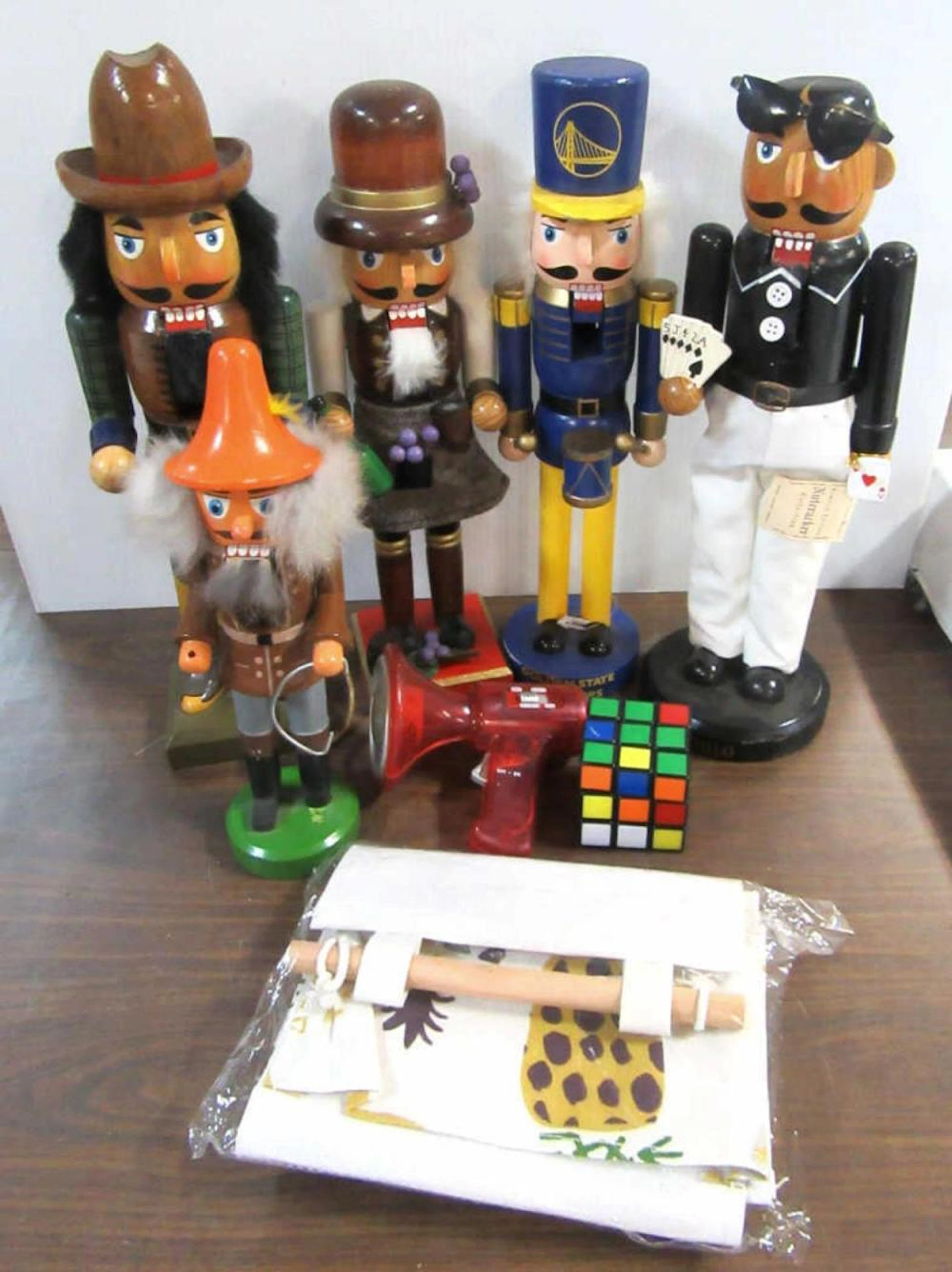 5-Vintage Nutcrackers