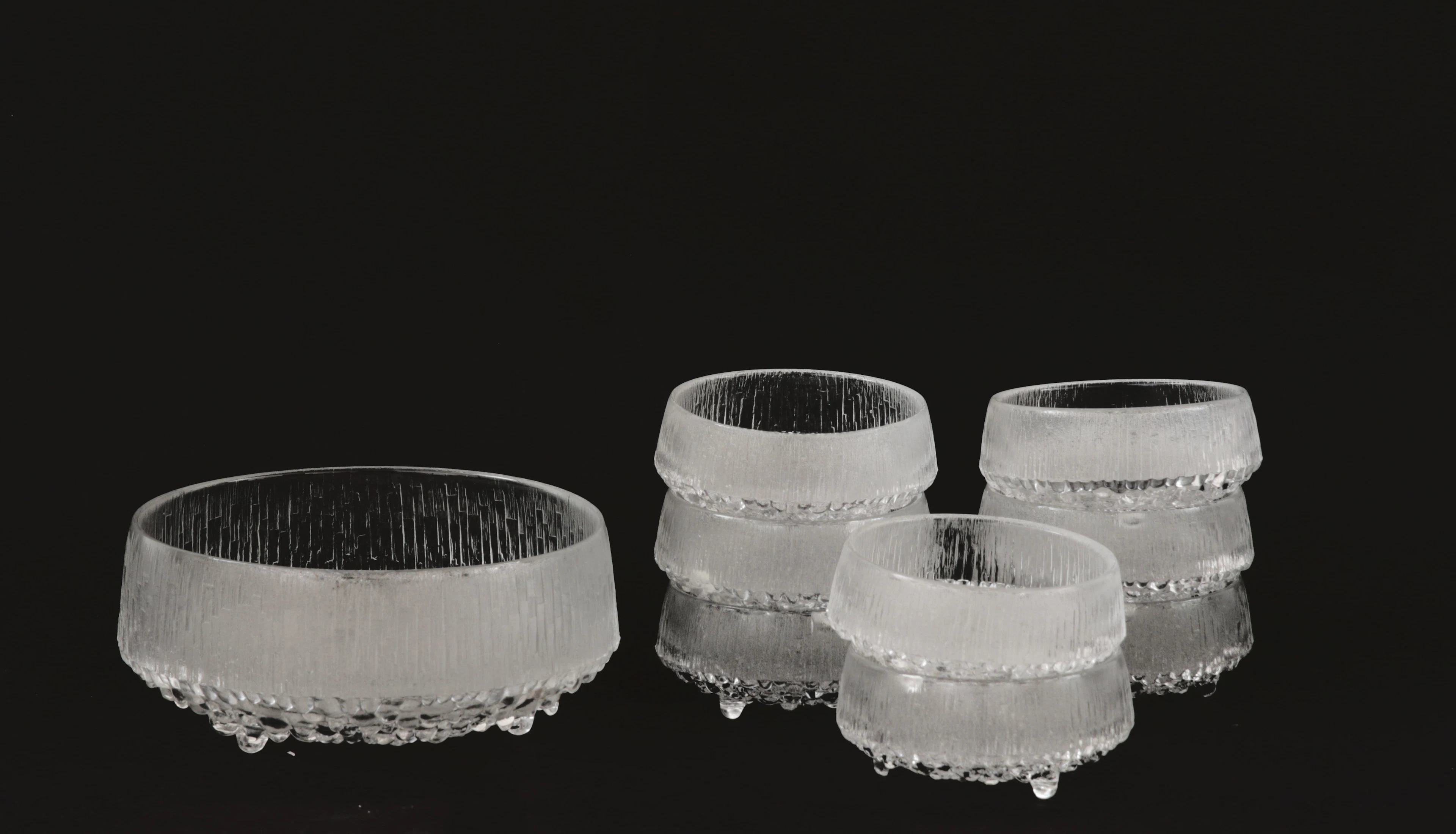 Skålar 8+1, "Ultima Thule", Iittala
