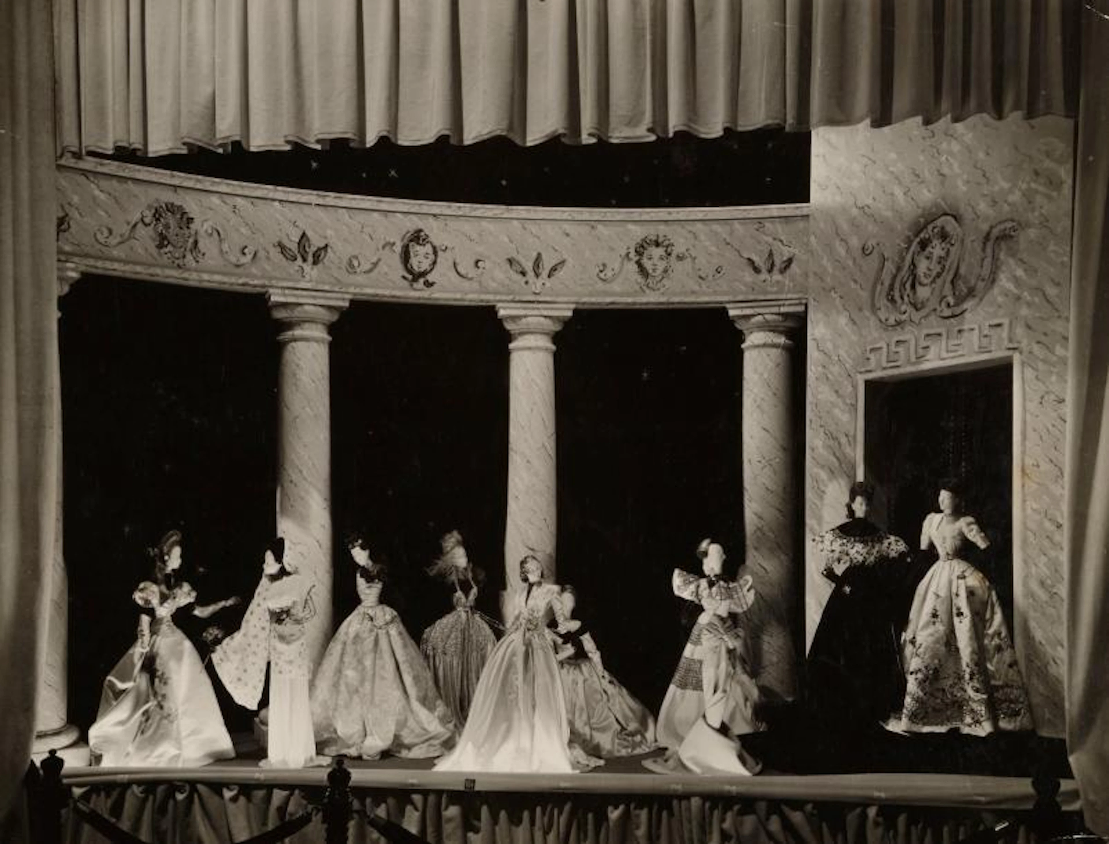 Roger SCHALL (1904 -1995) "Le Théâtre de…