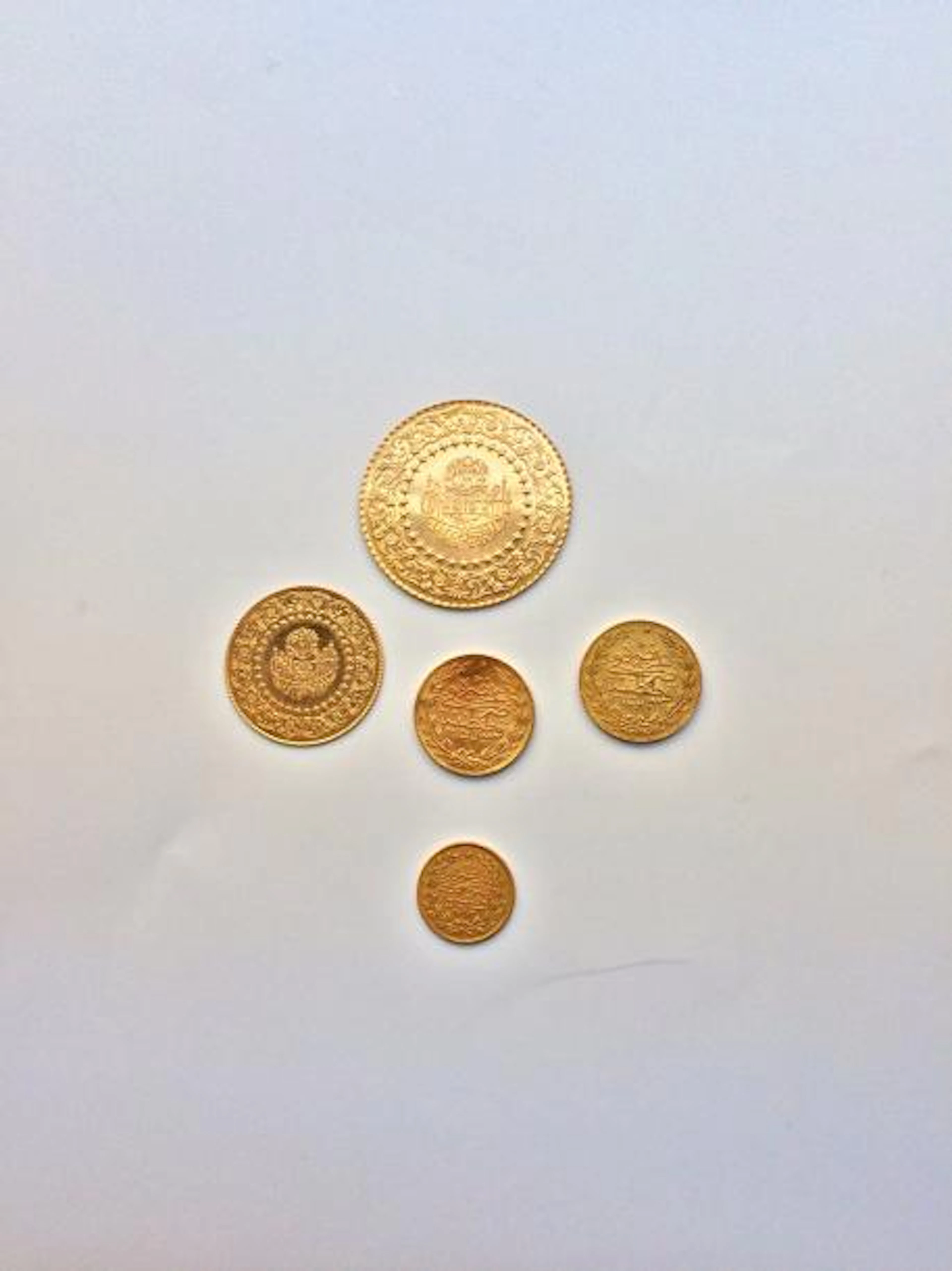 TURQUIE. Lot de 5 monnaies : deux 100 kurush…