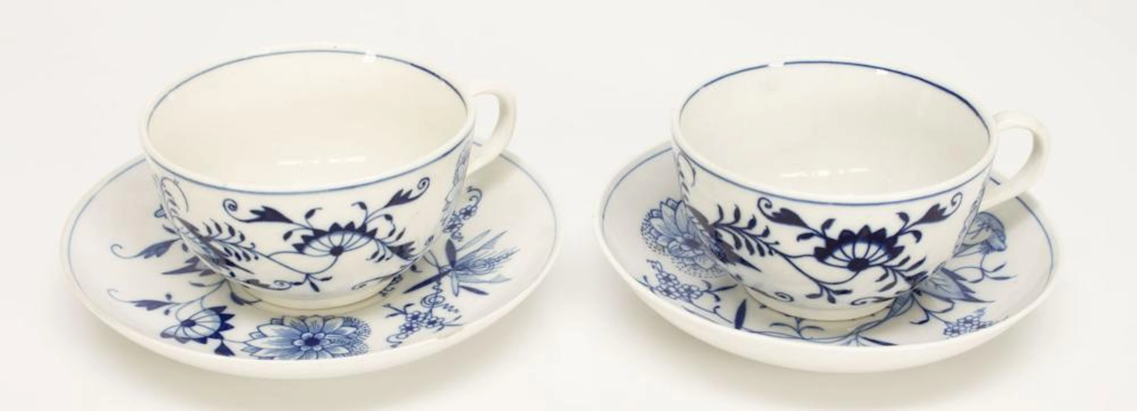 Paar große Teetasse
