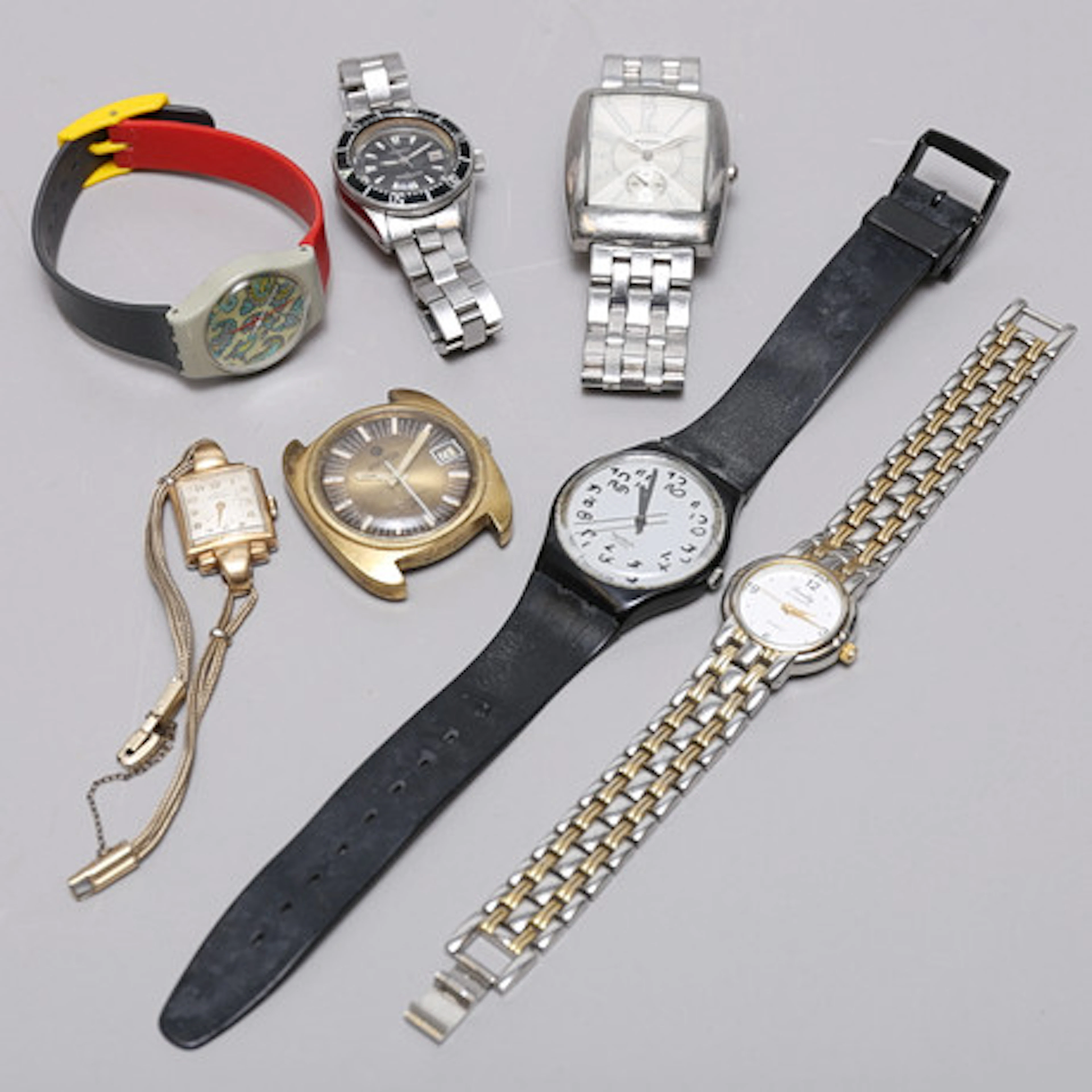 ARMBANDSUR, 7 st, 1900-tal.
