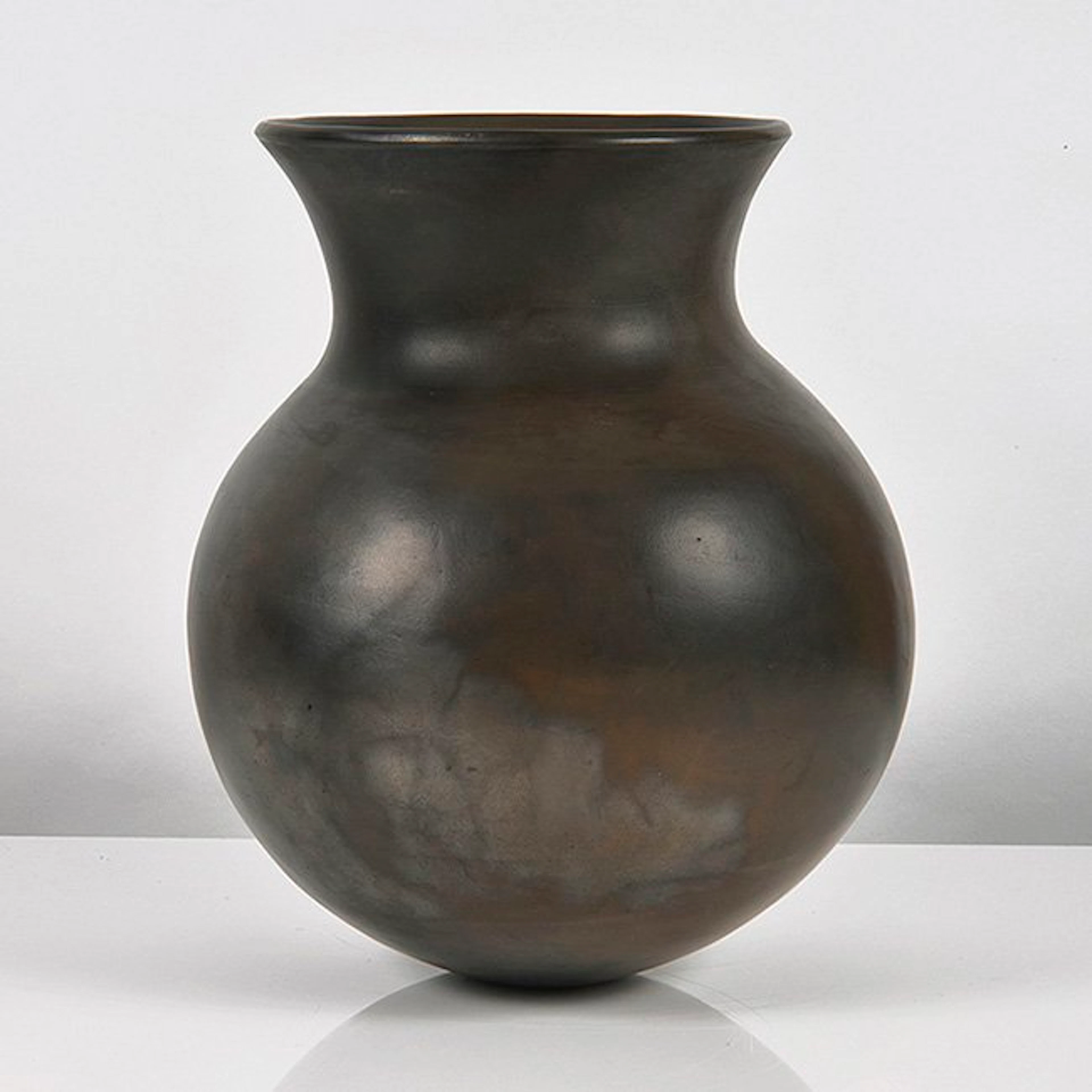 MAGDALENE ODUNDO - 'Untitled', Vessel, 1982