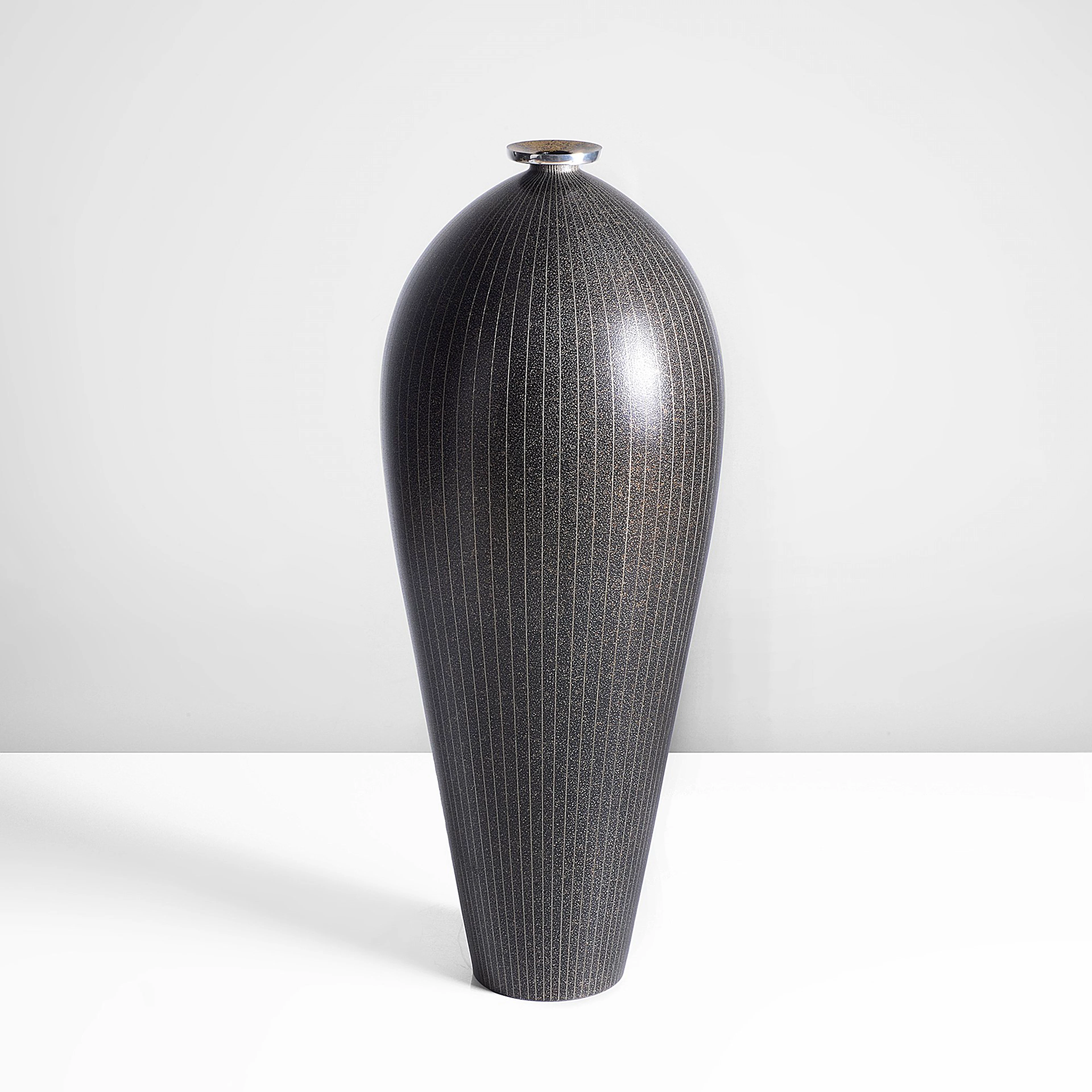 Yasuyuki Oyama (Japanese, b.1979), Tall Vase, 2006