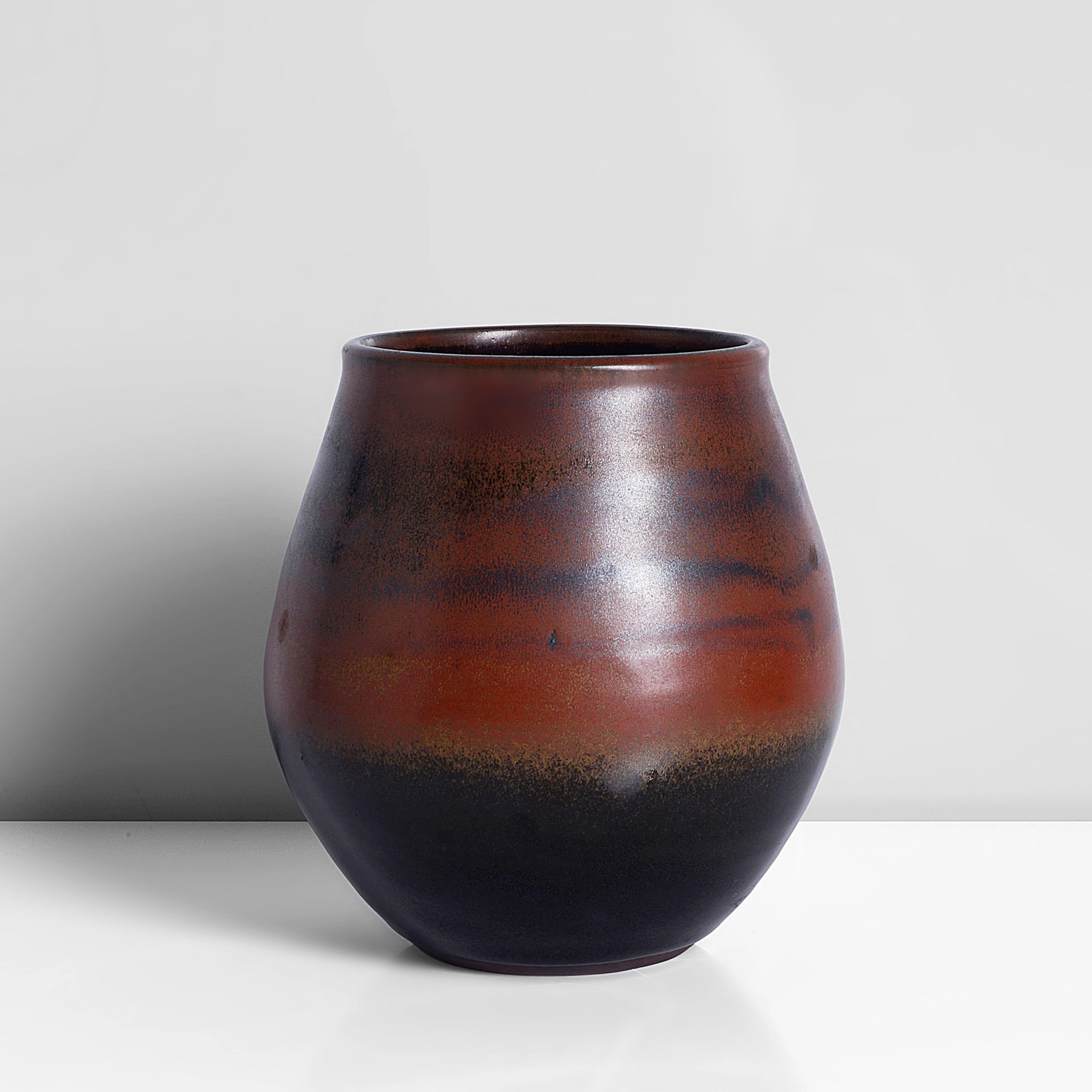 Charles Vyse (British, 1882-1971), Pot, circa 1935