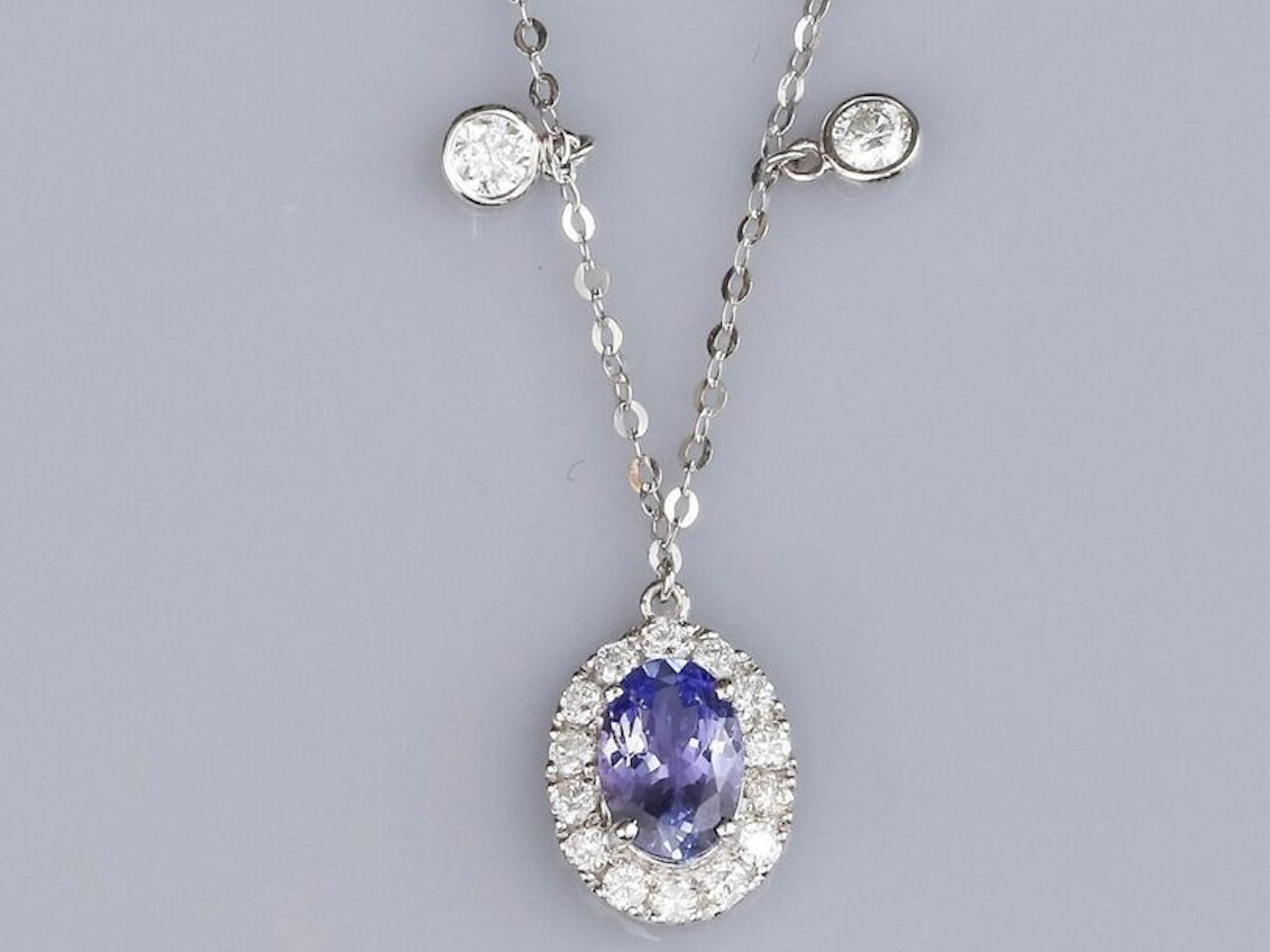 Collier en or gris 750°/00 (18K) , maille... - Lot 46 - Eric Caudron