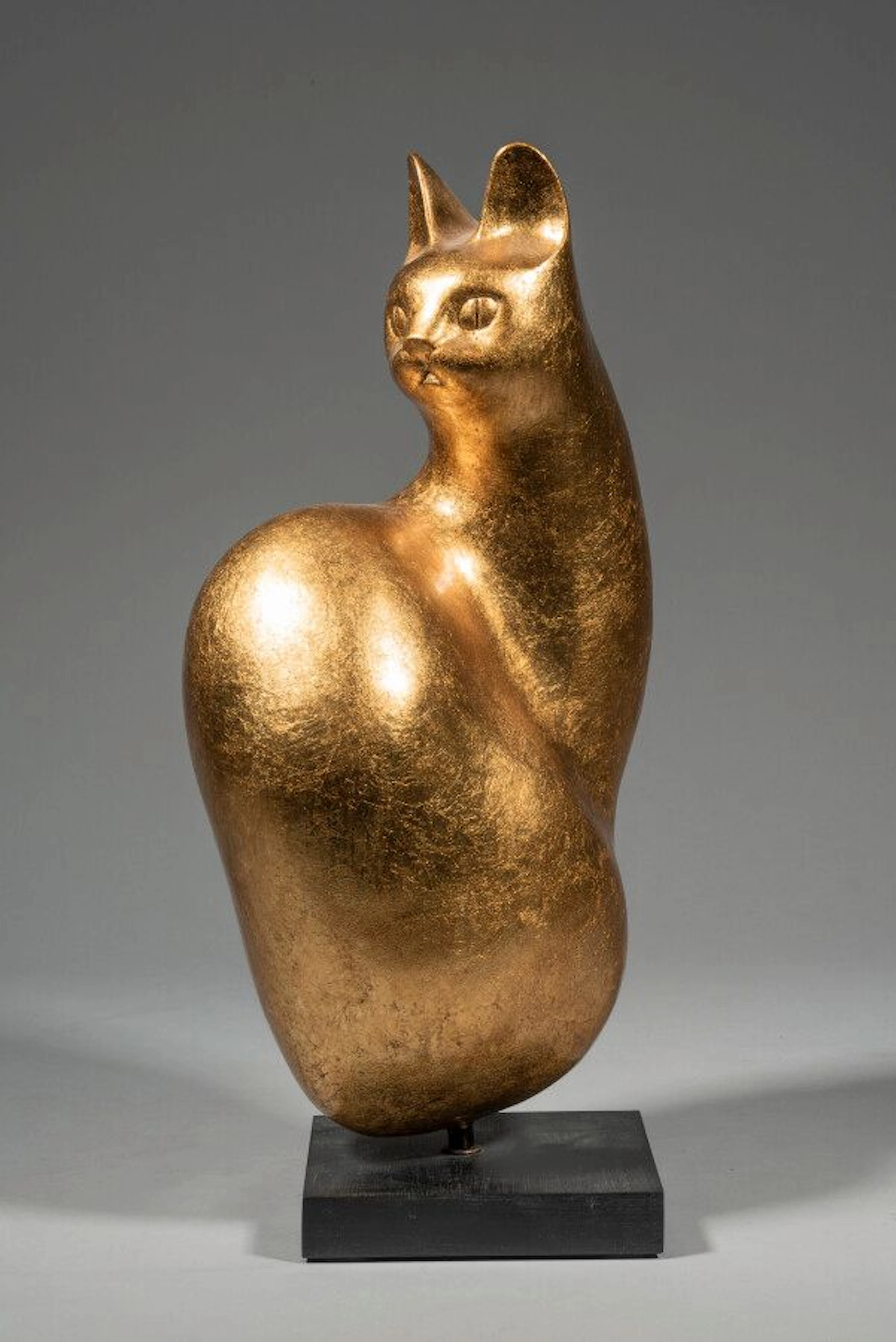 LHOSTE Chat droit Terre cuite dorée à la... - Lot 34 - Eve