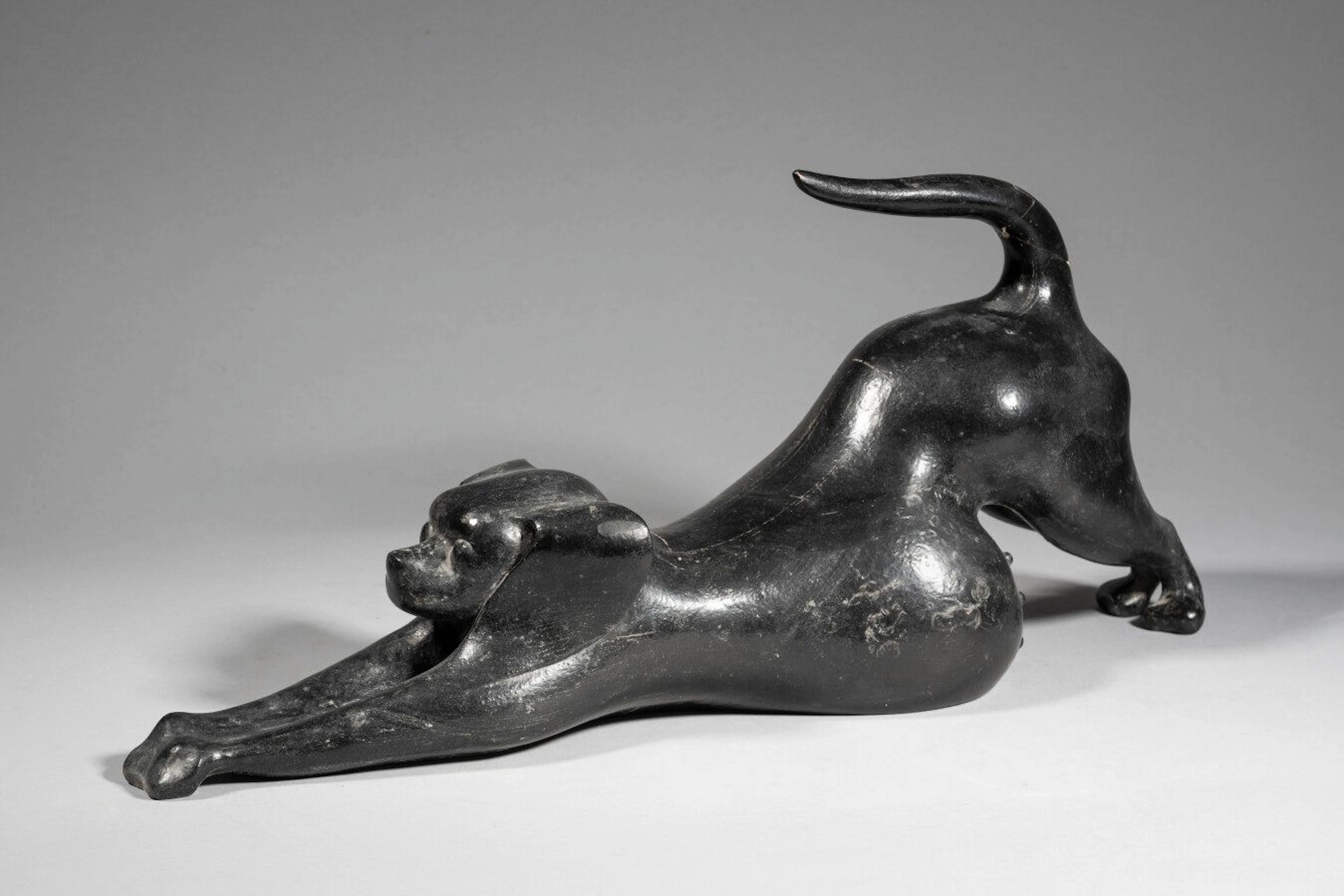 LHOSTE Chienne s'étirant Plâtre patiné... - Lot 193 - Eve