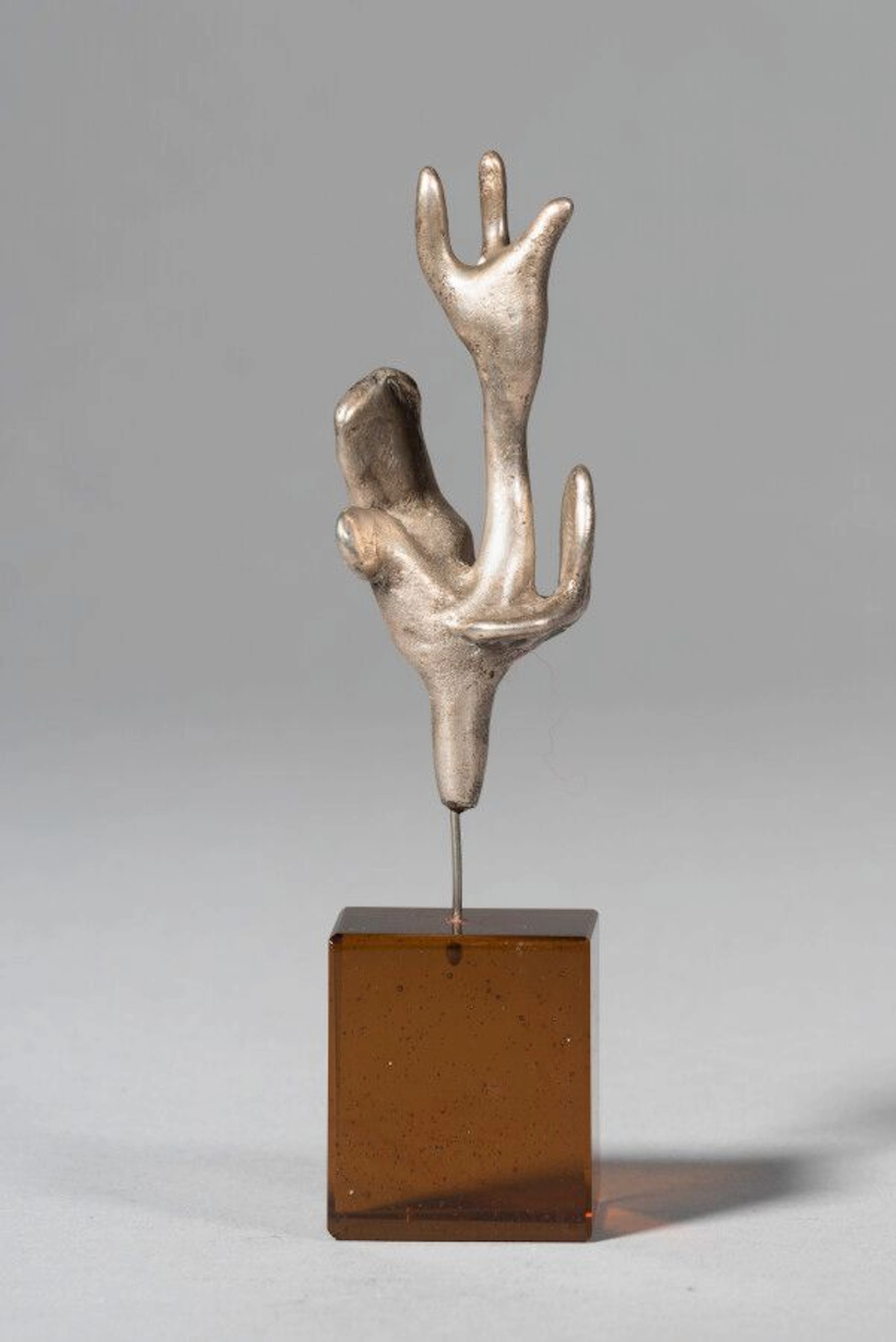 LHOSTE Fleur stylisée Sculpture en argent,... - Lot 237 - Eve